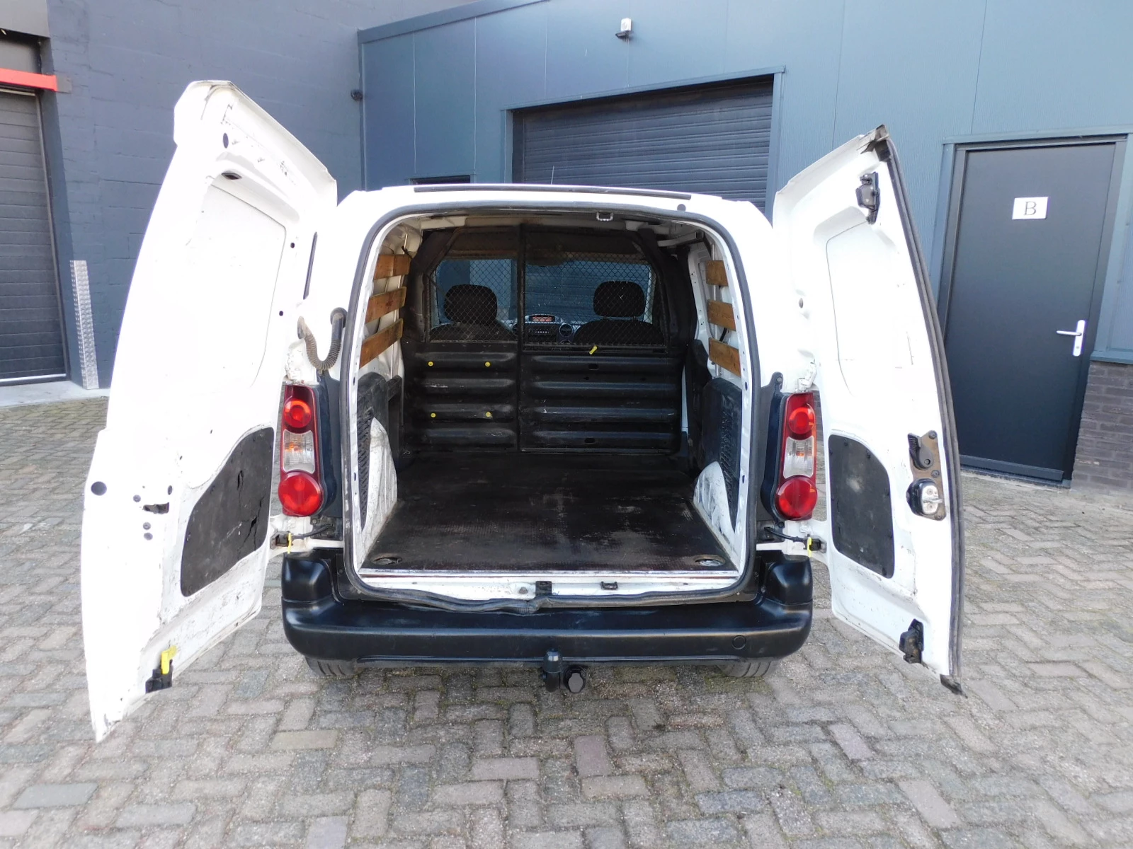 Hoofdafbeelding Peugeot Partner