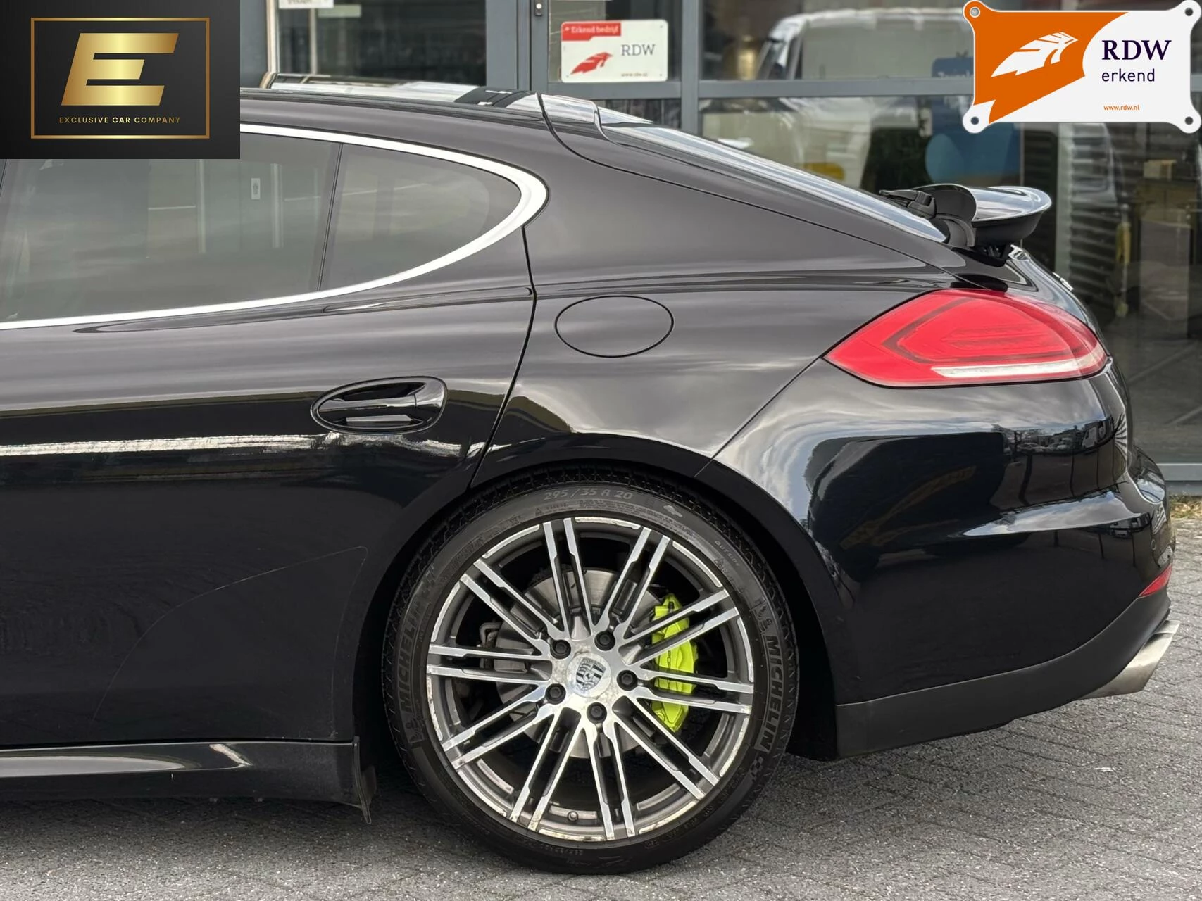 Hoofdafbeelding Porsche Panamera