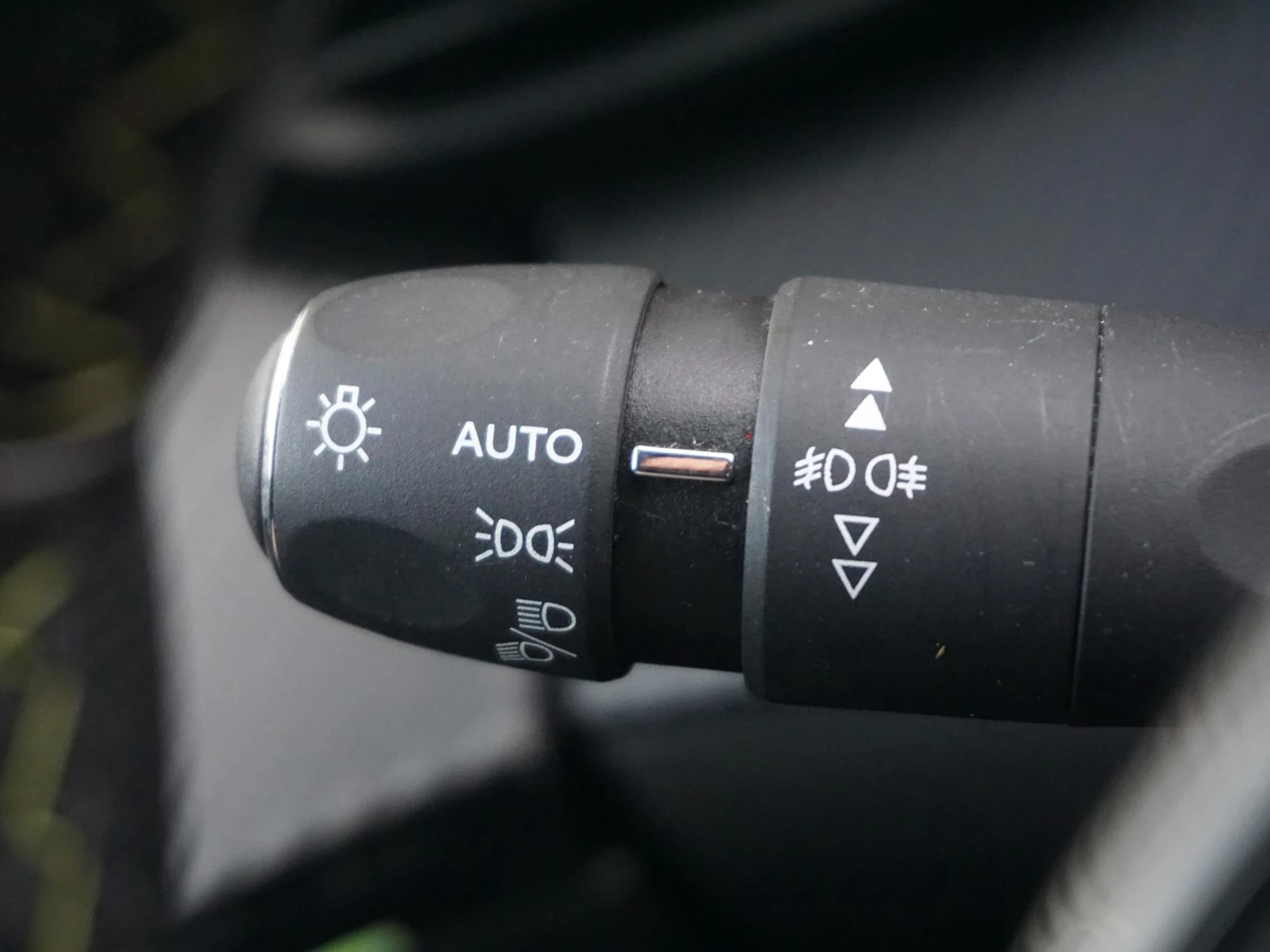 Hoofdafbeelding Peugeot e-2008