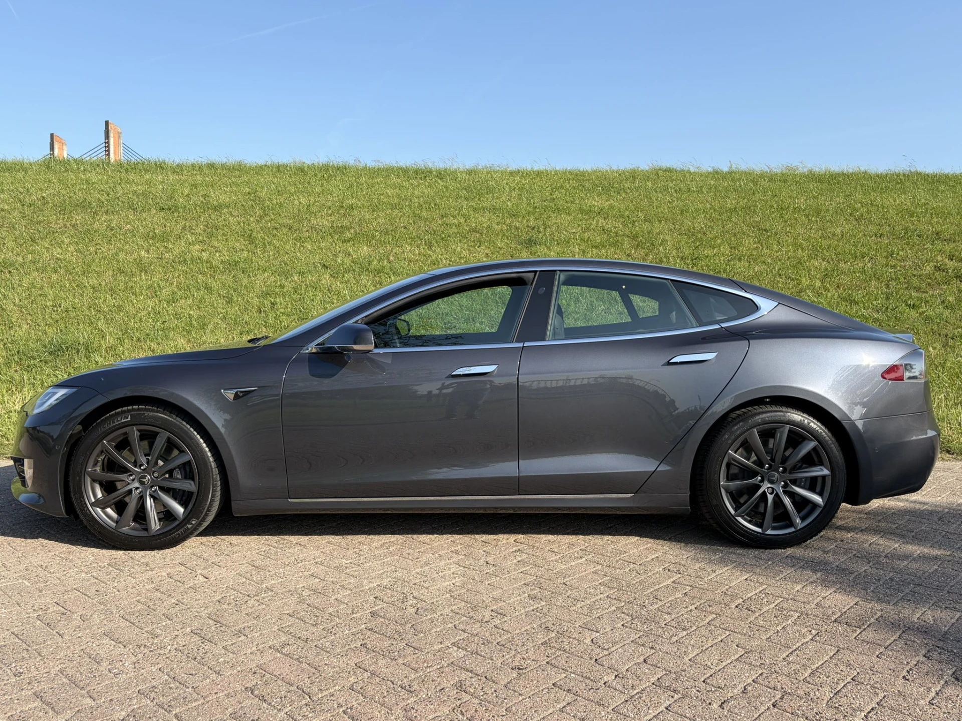 Hoofdafbeelding Tesla Model S
