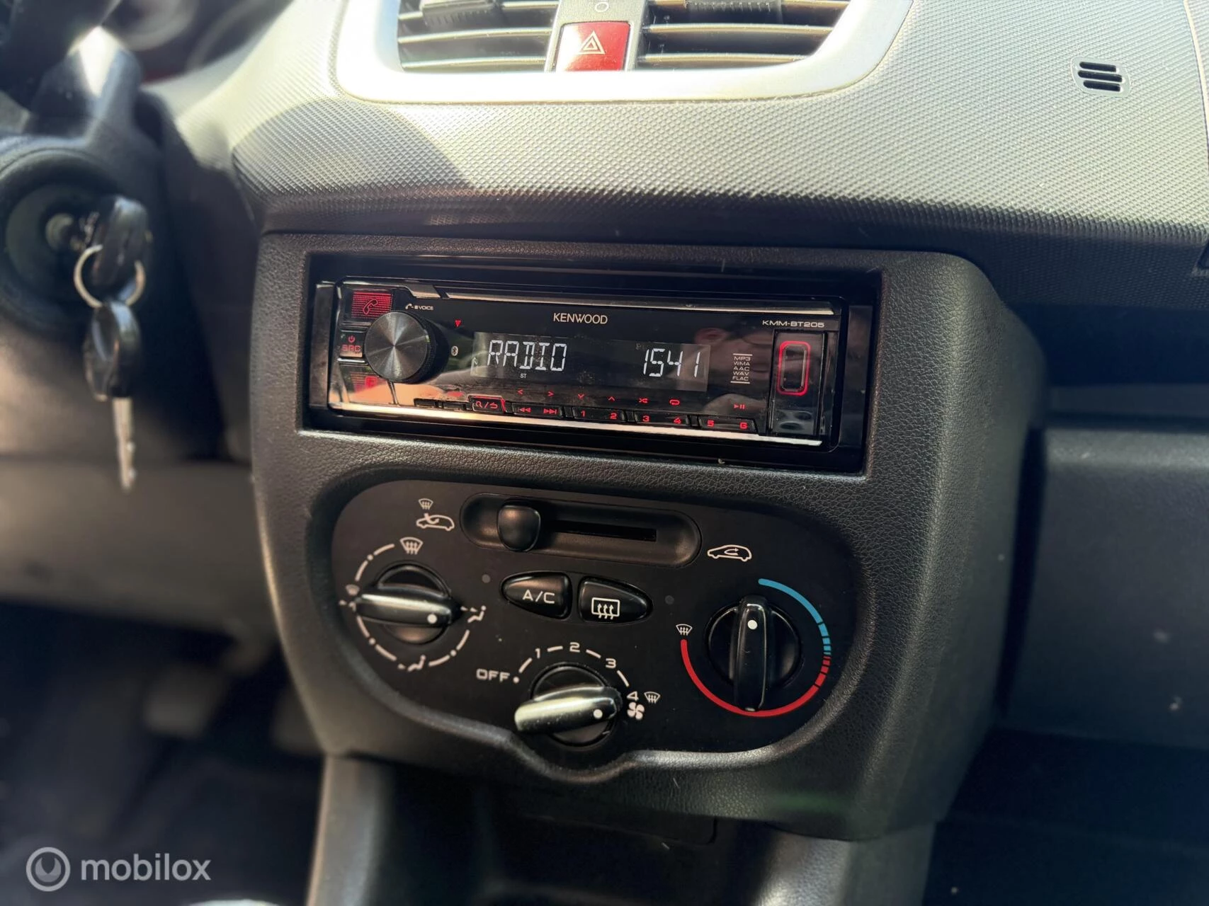 Hoofdafbeelding Peugeot 206