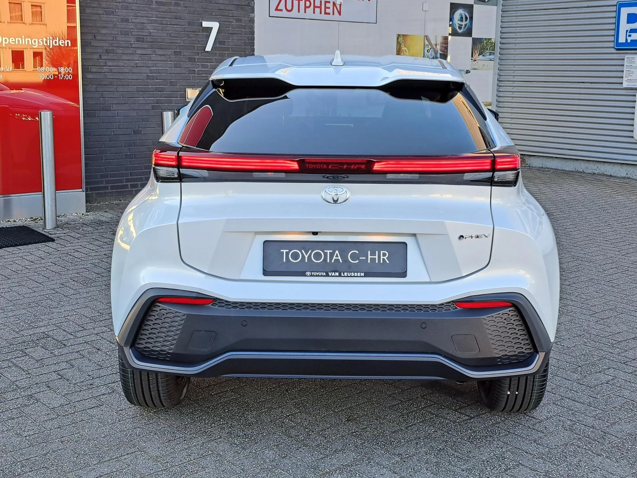 Hoofdafbeelding Toyota C-HR