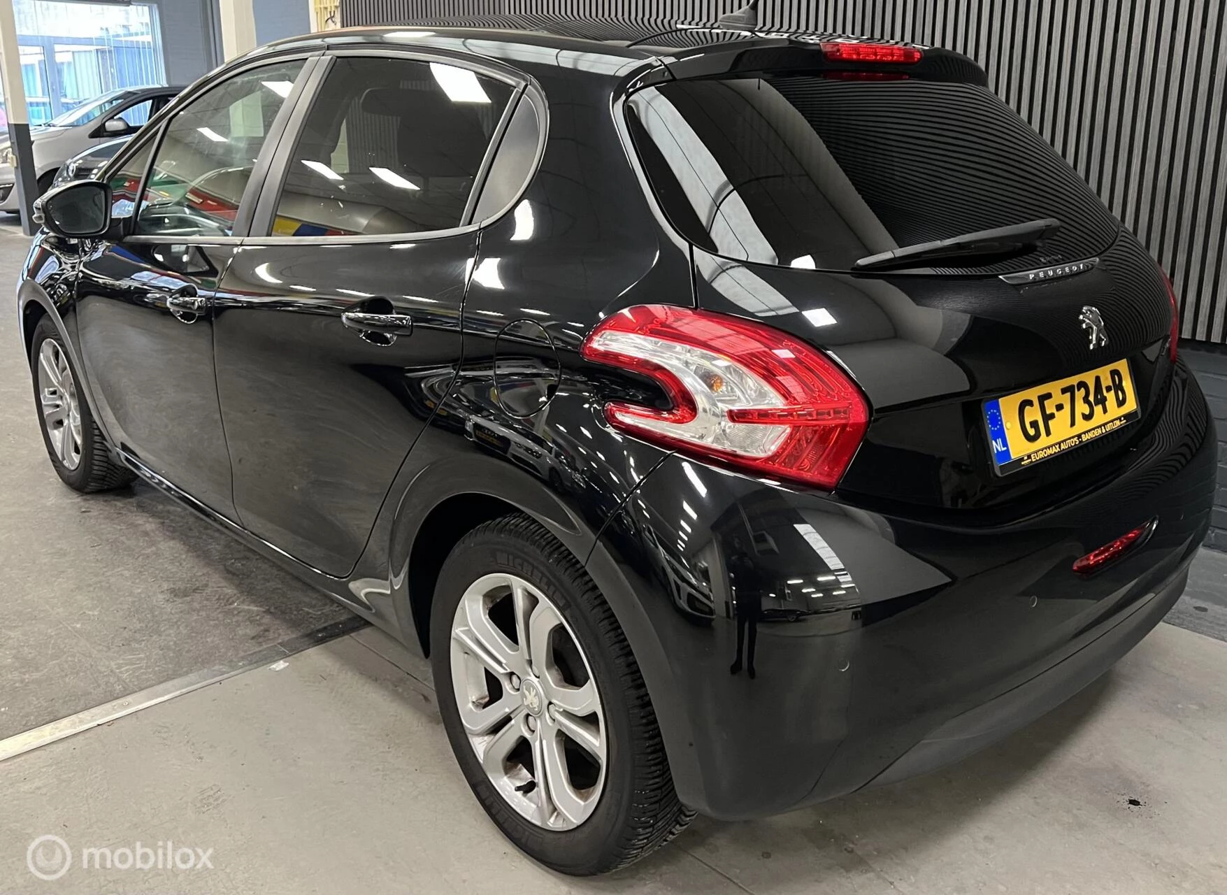 Hoofdafbeelding Peugeot 208