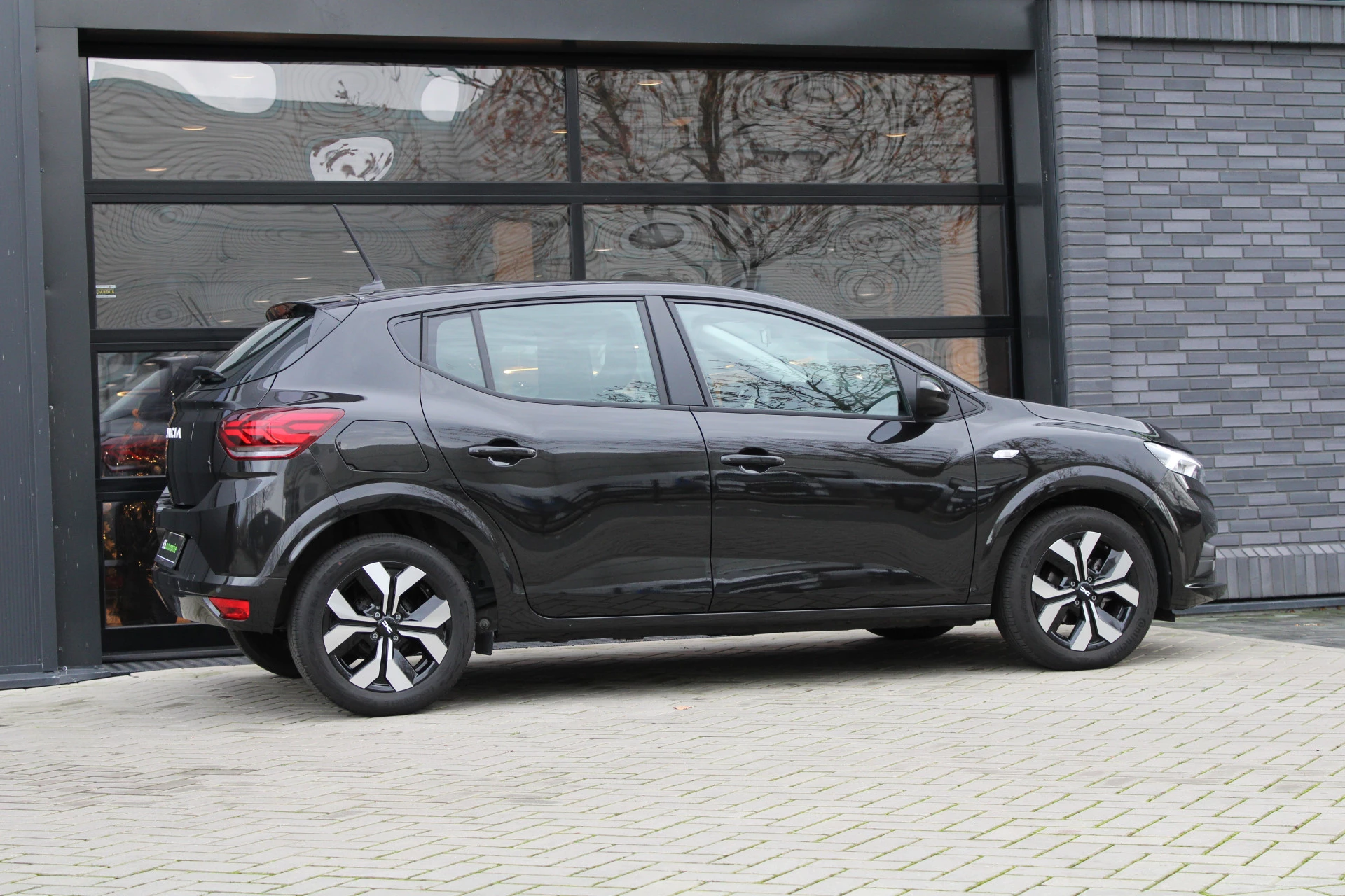 Hoofdafbeelding Dacia Sandero