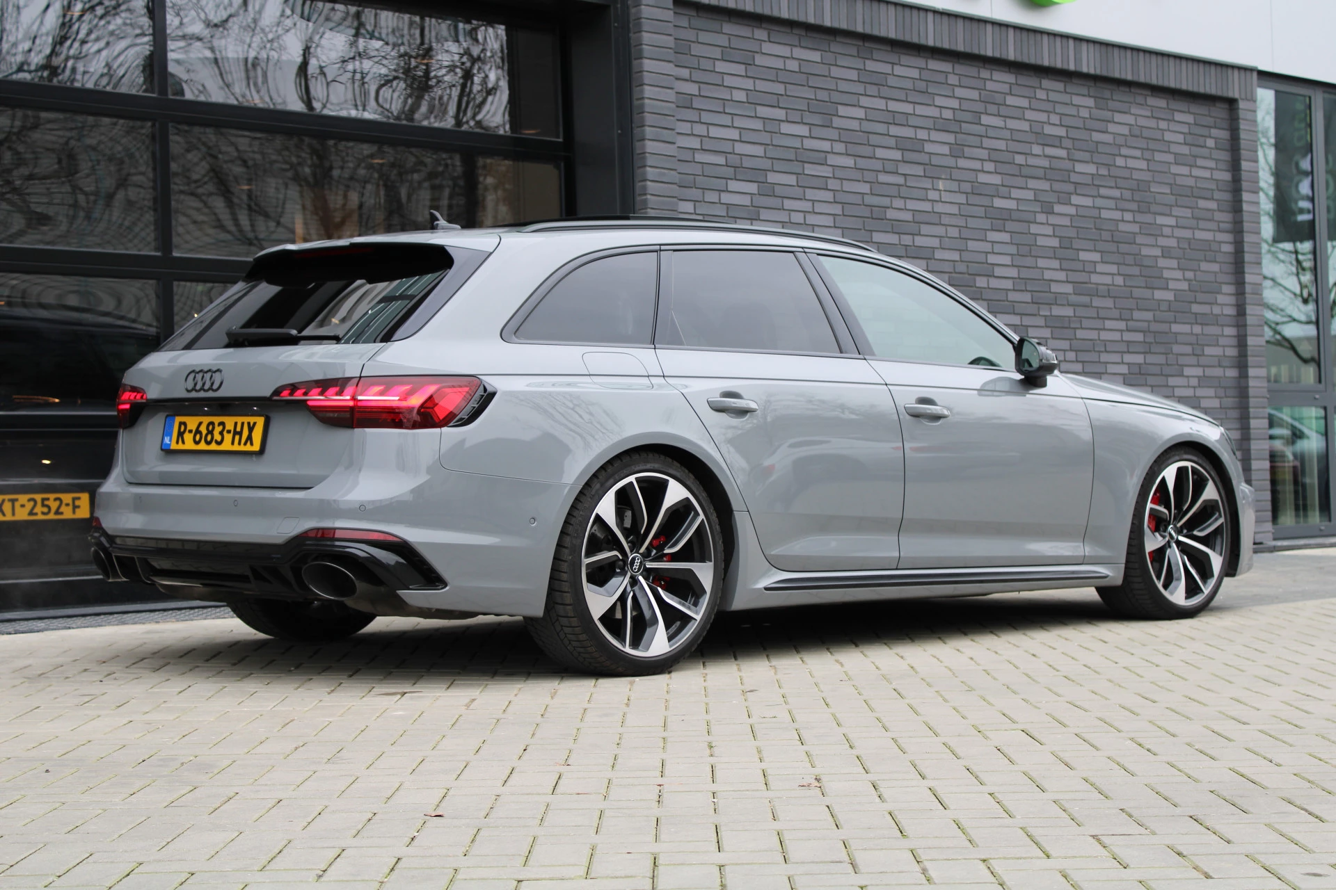 Hoofdafbeelding Audi RS4