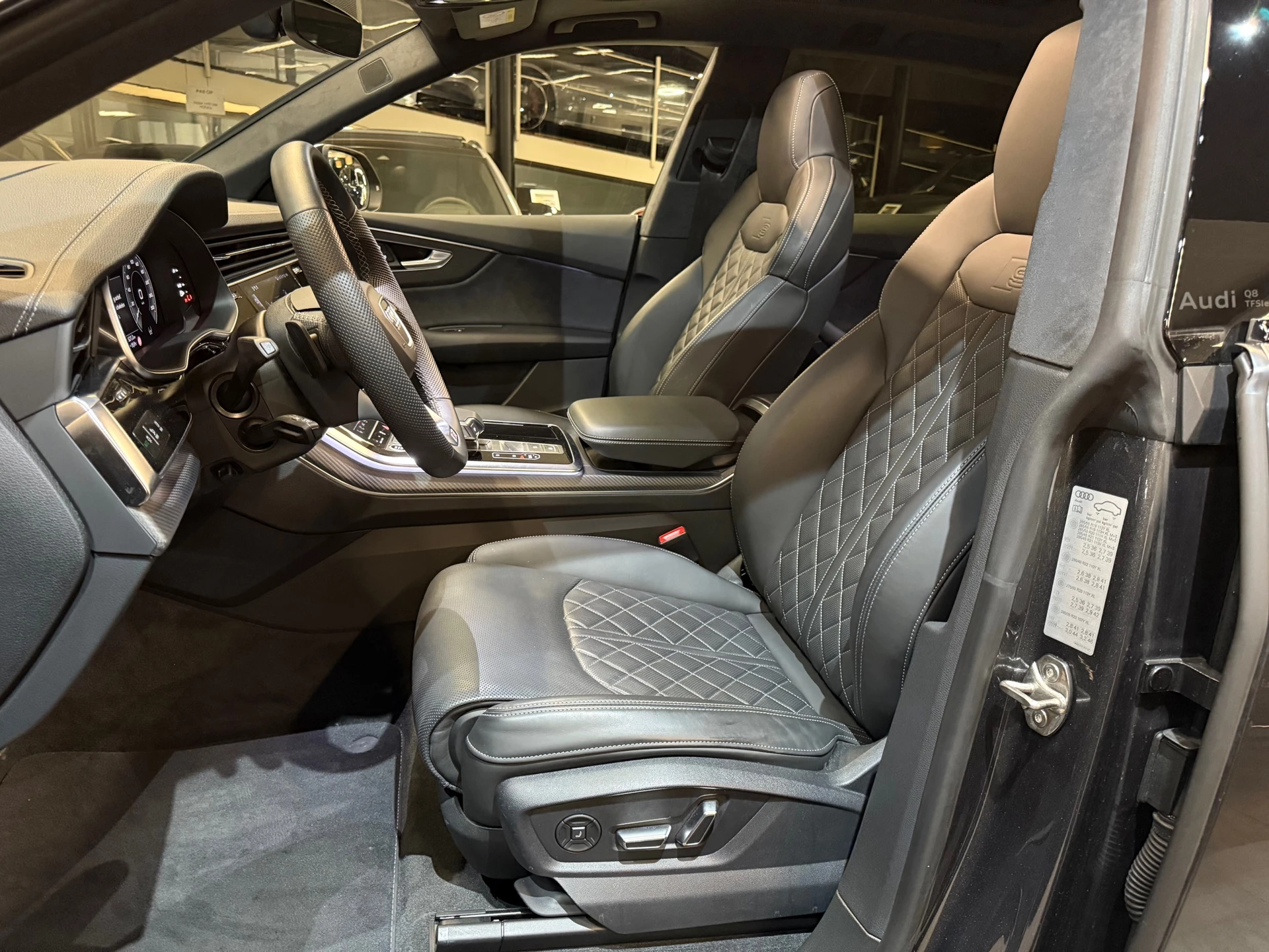 Hoofdafbeelding Audi Q8