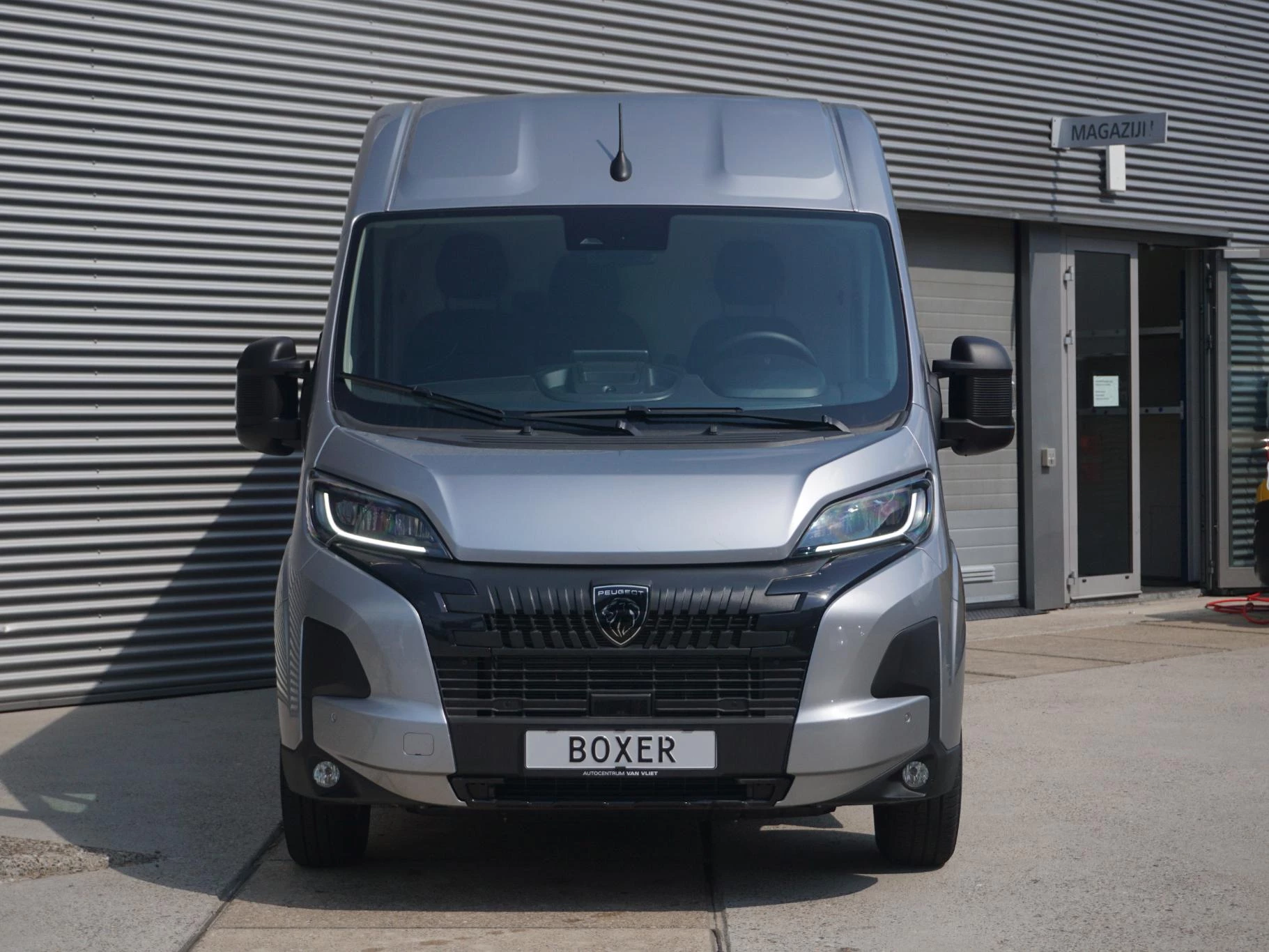 Hoofdafbeelding Peugeot e-Boxer