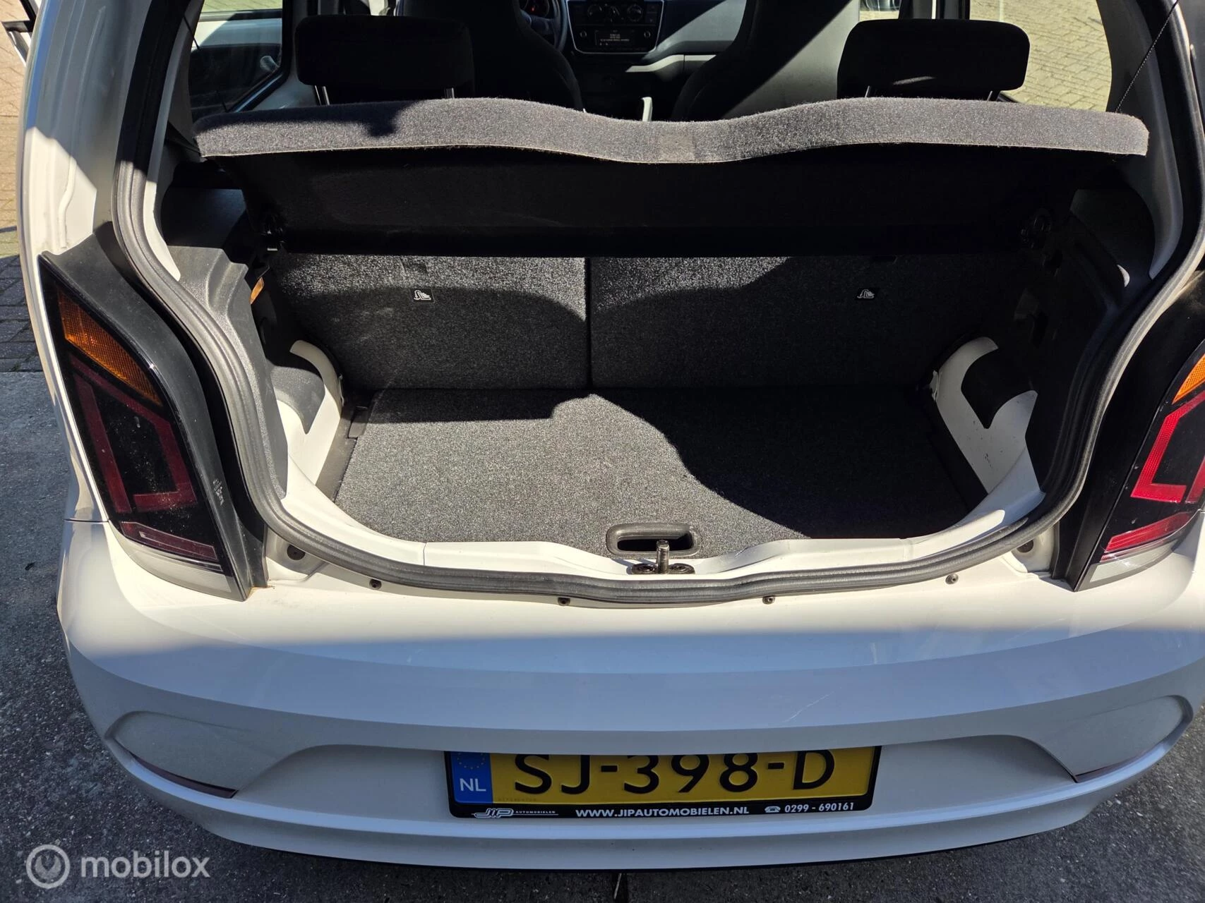 Hoofdafbeelding Volkswagen up!