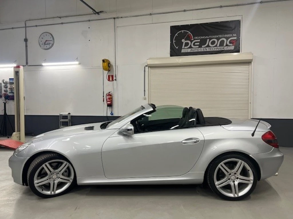 Hoofdafbeelding Mercedes-Benz SLK