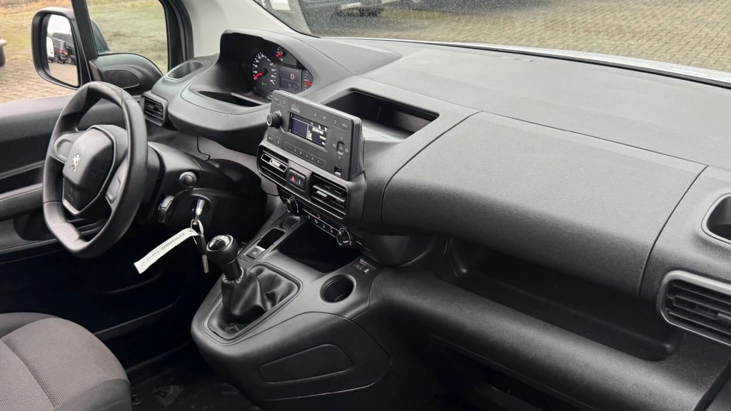 Hoofdafbeelding Peugeot Partner