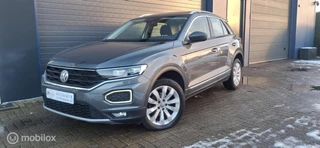 Volkswagen T-Roc 1.5 TSI Sport,Pano,Trekhaak,