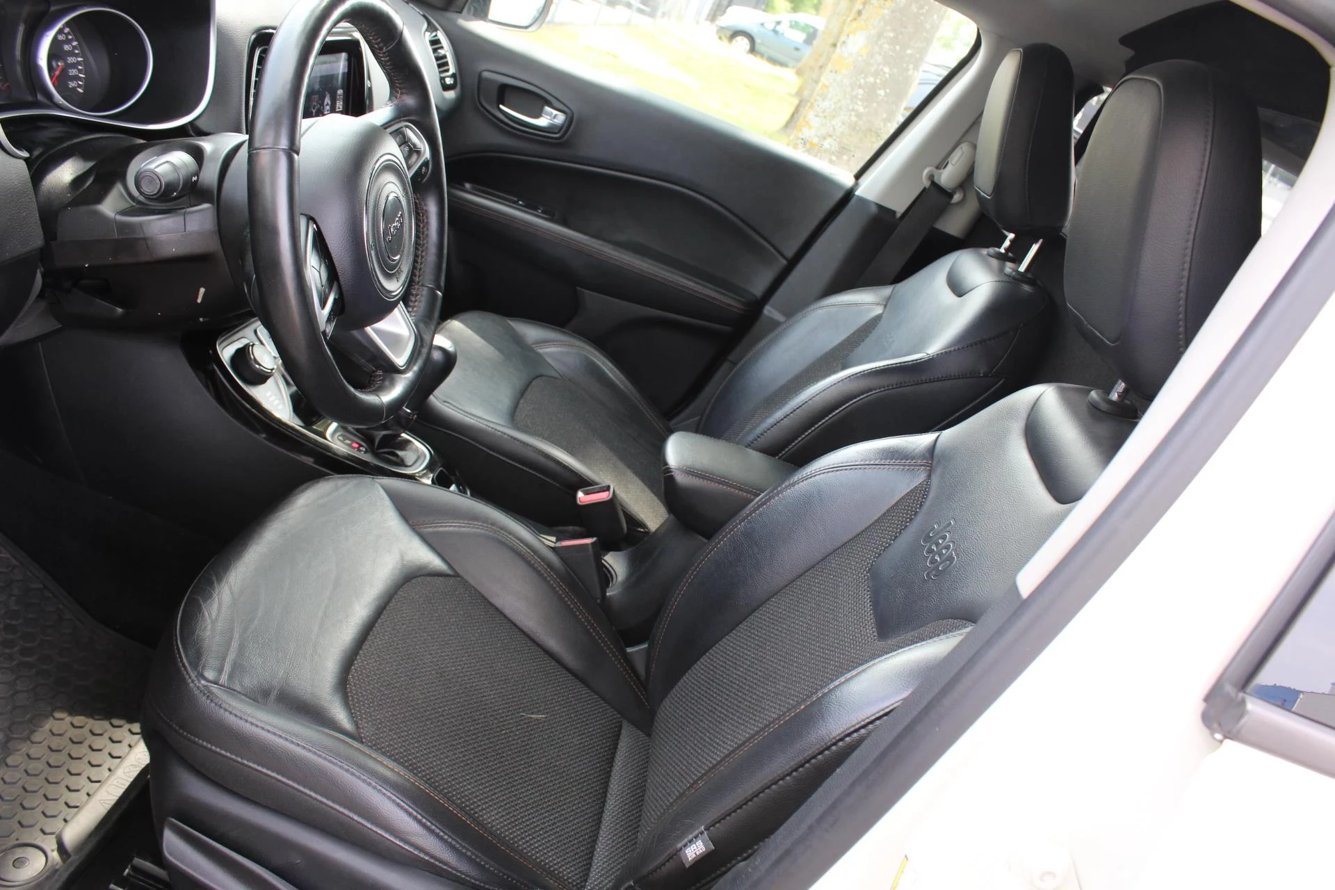 Hoofdafbeelding Jeep Compass