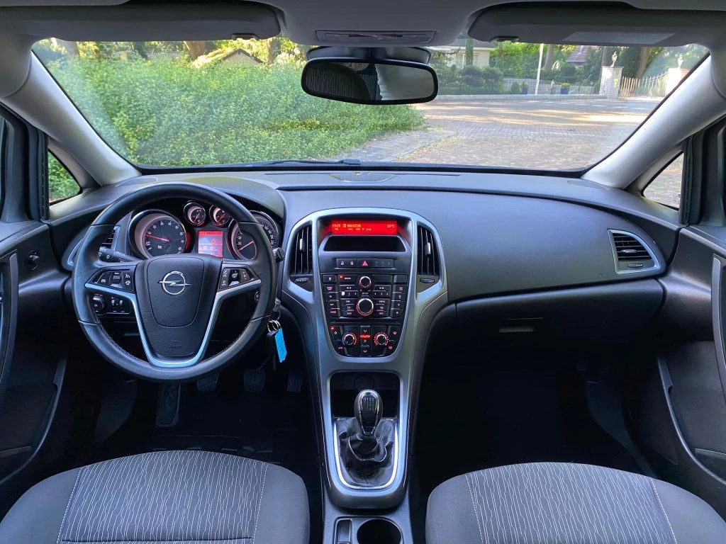 Hoofdafbeelding Opel Astra