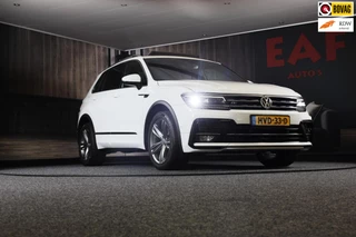 Hoofdafbeelding Volkswagen Tiguan Volkswagen TIGUAN 1.4 TSI 4Motion R Line / AUT / Memory / Elek Stoelen / Navi / F1 / Camera / Head Up / Leder / Led / Pano / 19 In
