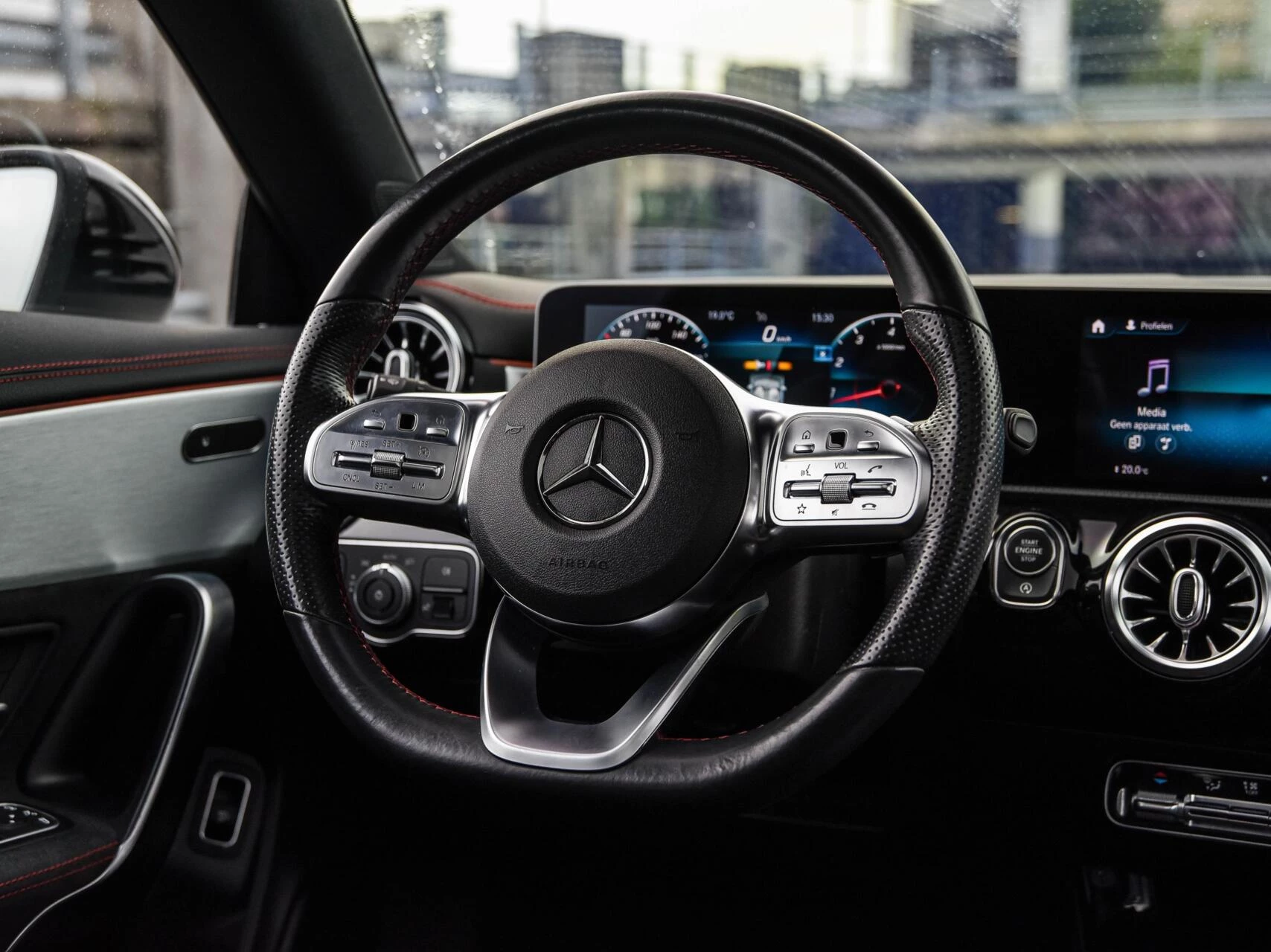 Hoofdafbeelding Mercedes-Benz CLA