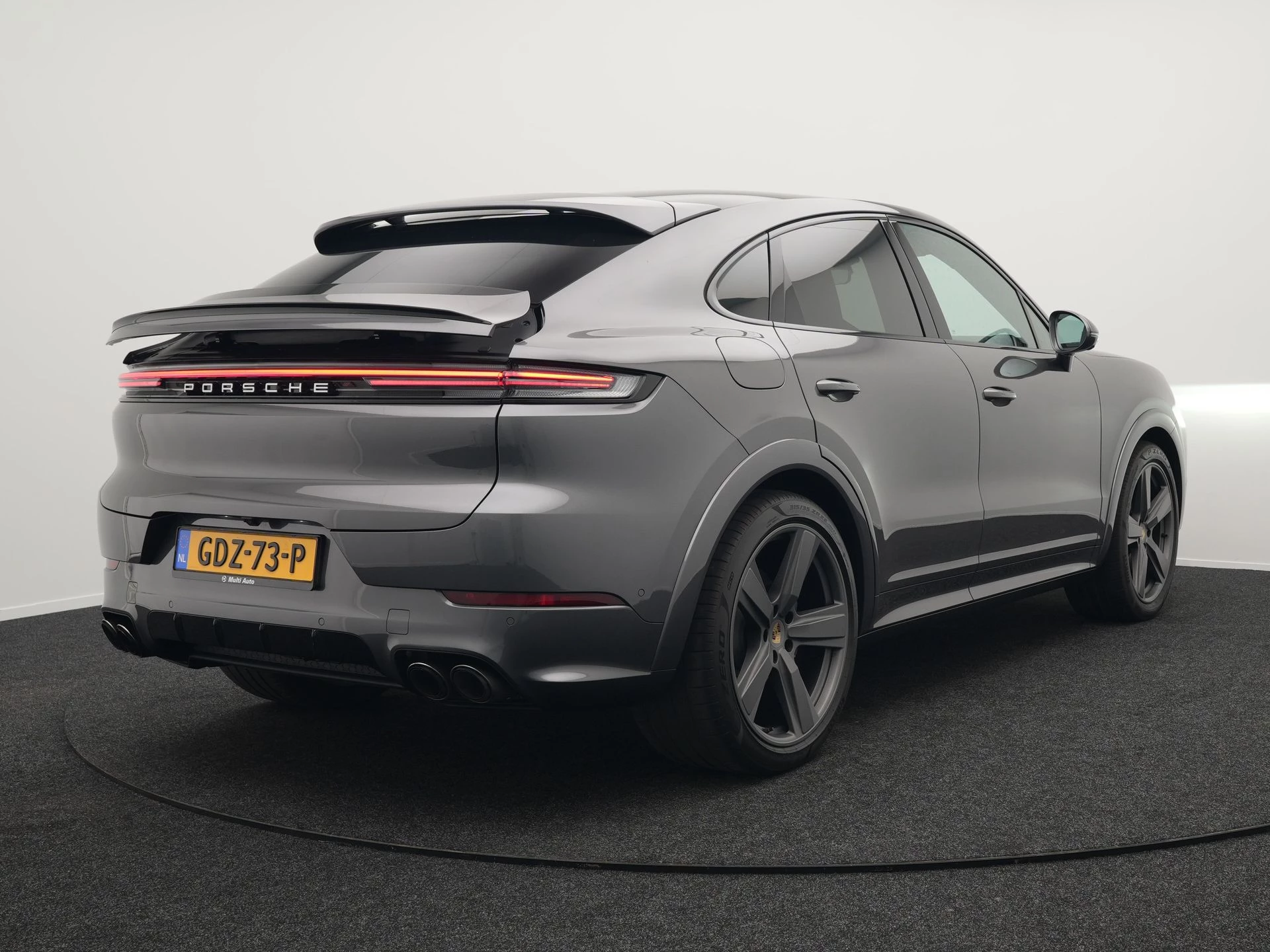 Hoofdafbeelding Porsche Cayenne