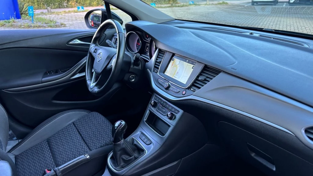Hoofdafbeelding Opel Astra