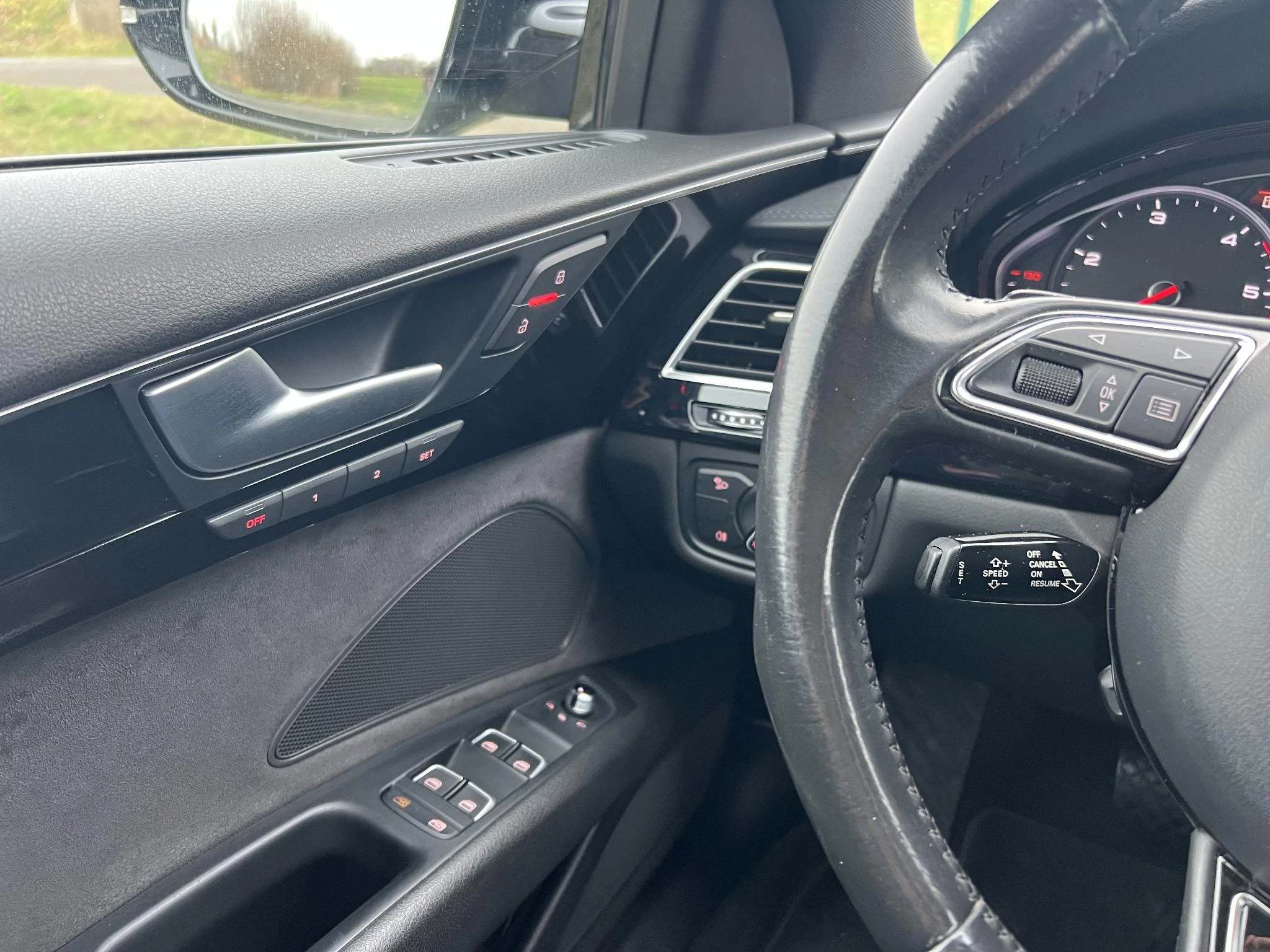 Hoofdafbeelding Audi A8