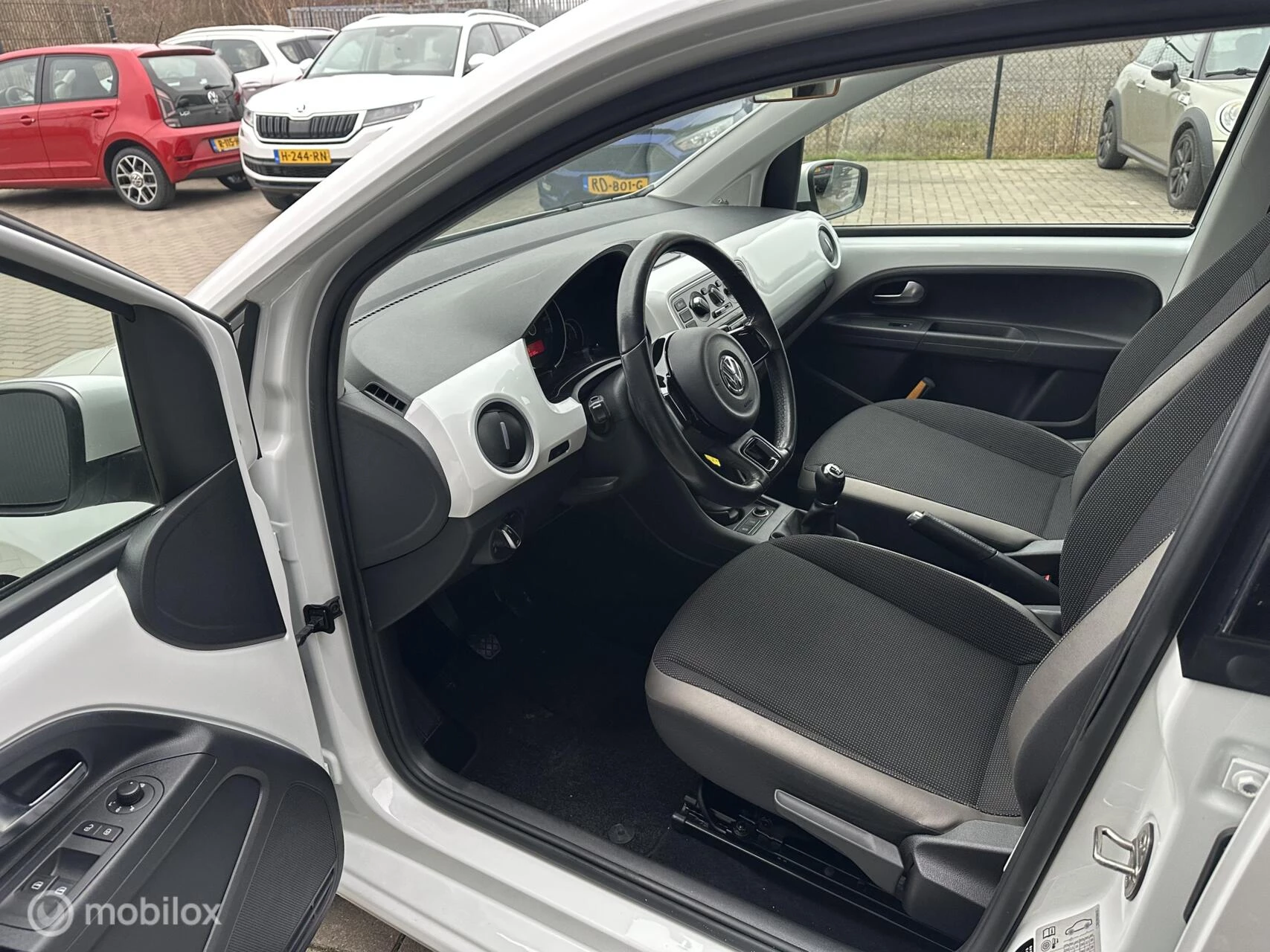 Hoofdafbeelding Volkswagen up!