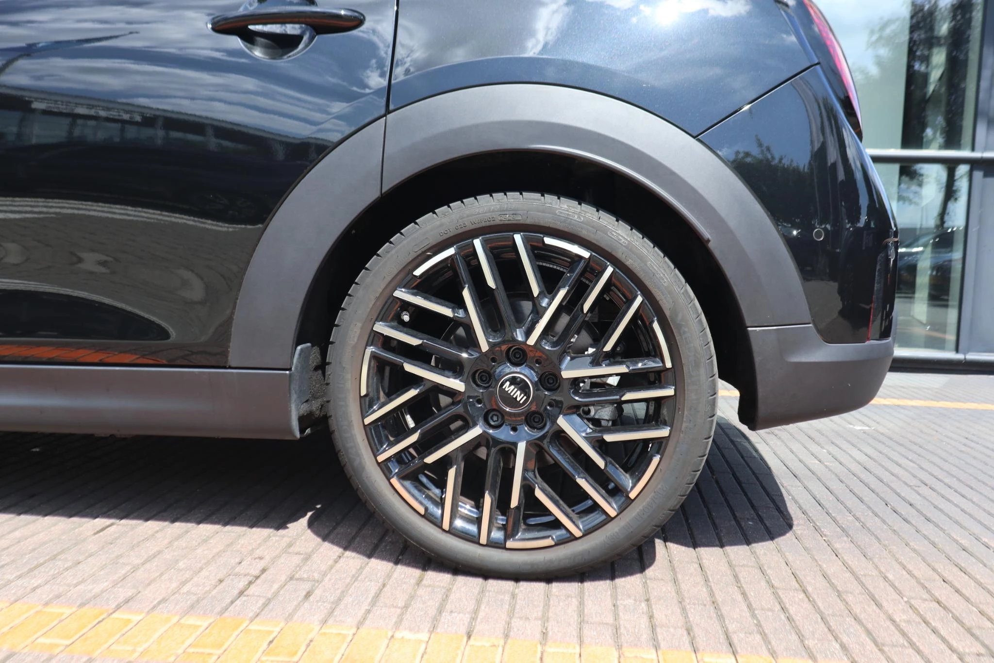 Hoofdafbeelding MINI 5-deurs