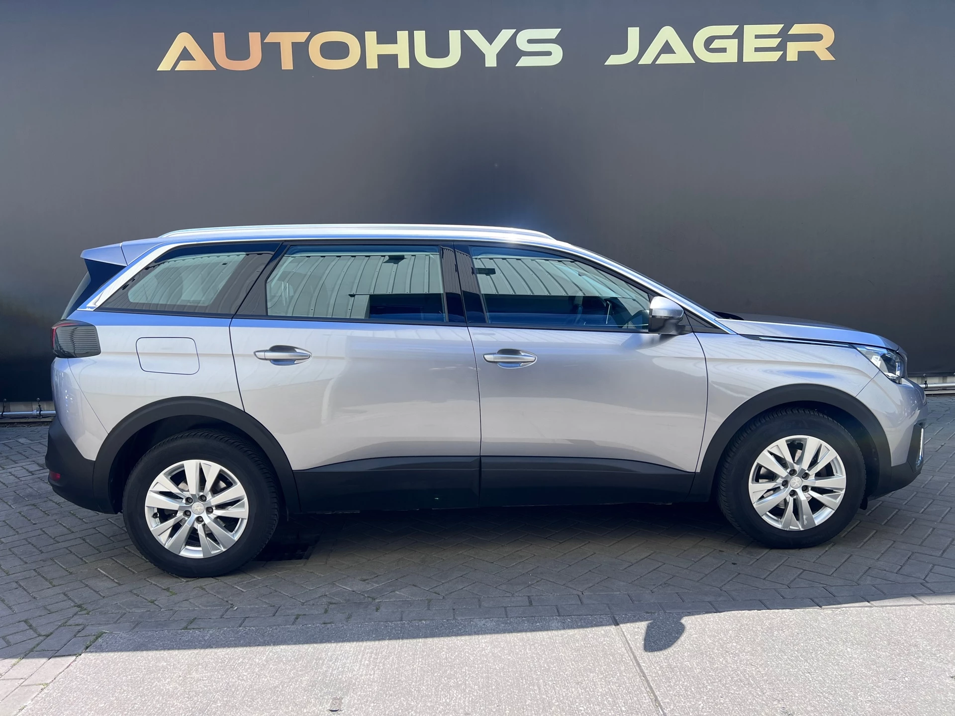 Hoofdafbeelding Peugeot 5008