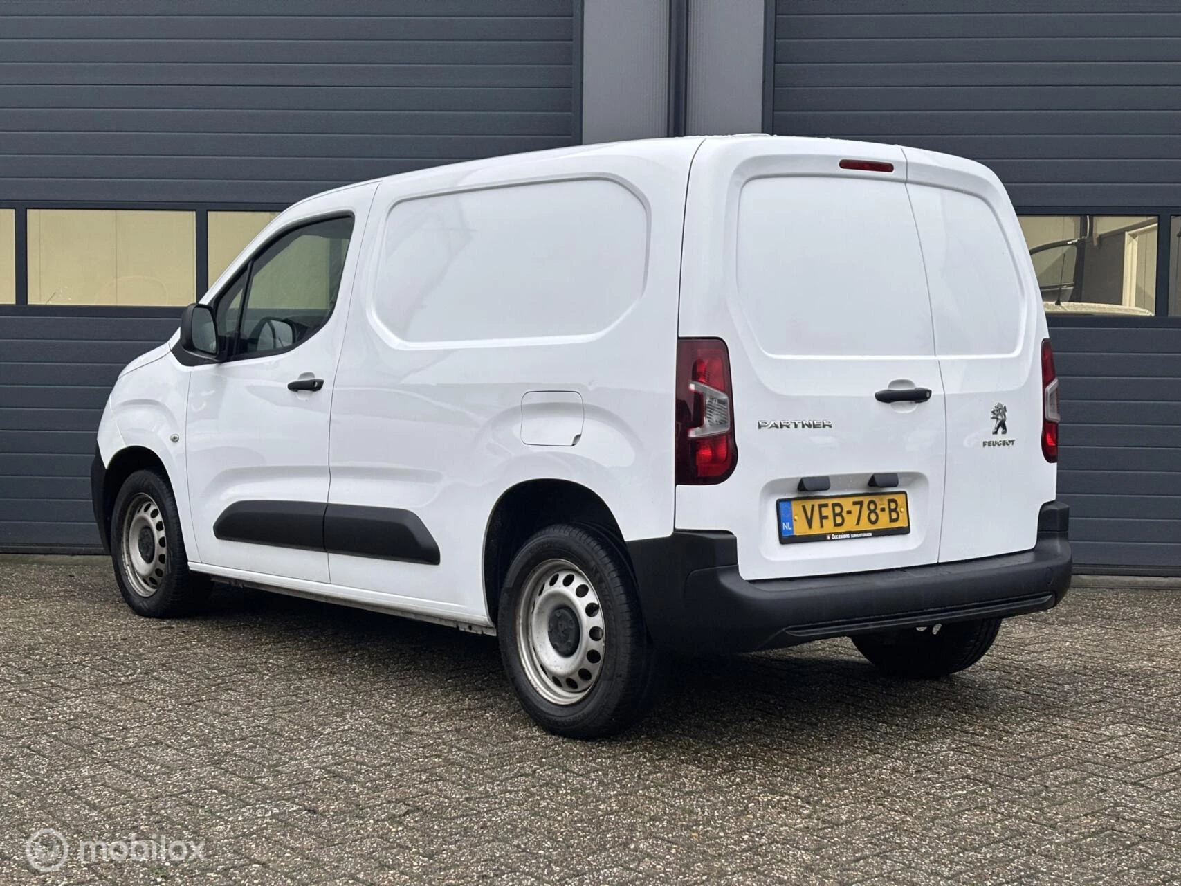 Hoofdafbeelding Peugeot Partner