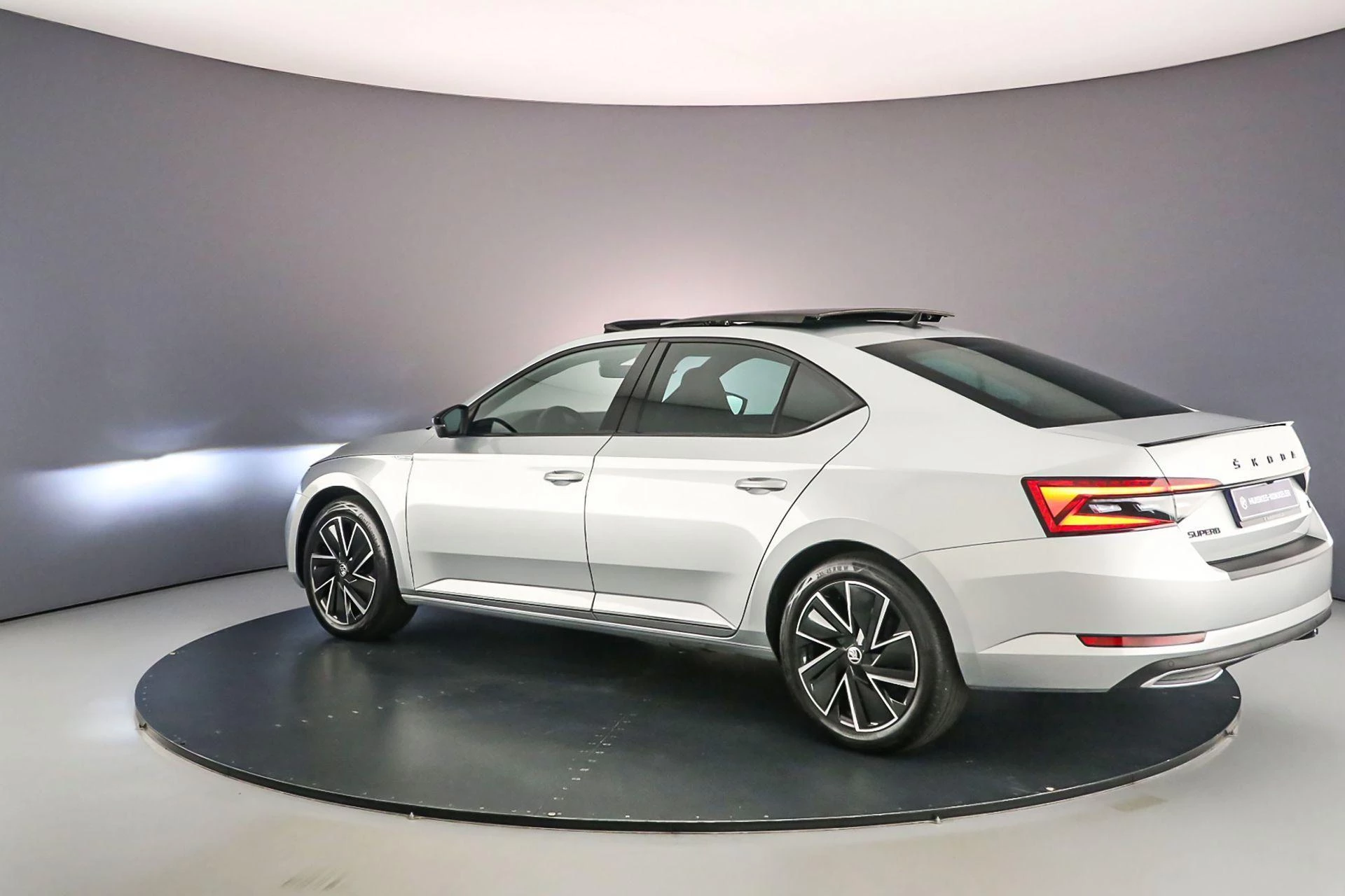 Hoofdafbeelding Škoda Superb