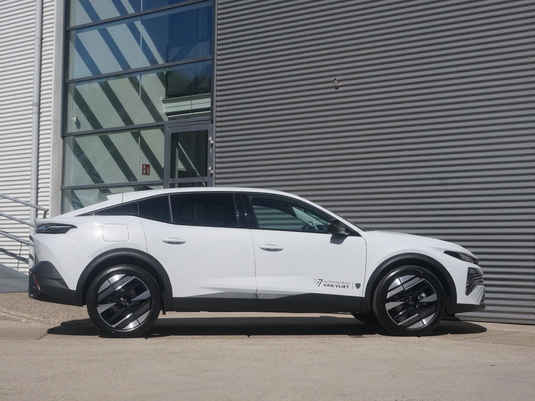 Hoofdafbeelding Peugeot 408
