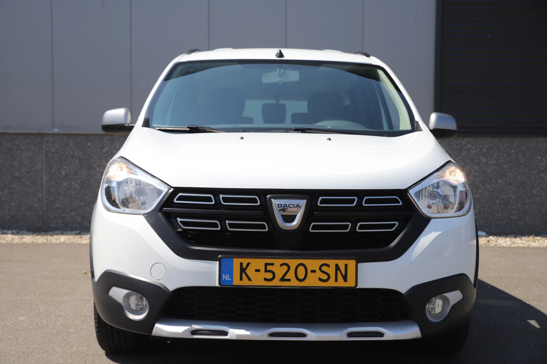 Hoofdafbeelding Dacia Lodgy