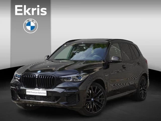 BMW X5 xDrive45e High Executive | M Sportpakket | 22 inch LM M Dubbelspaak (styling 742 M) | Glazen panoramadak | Driving Assistant Professional |