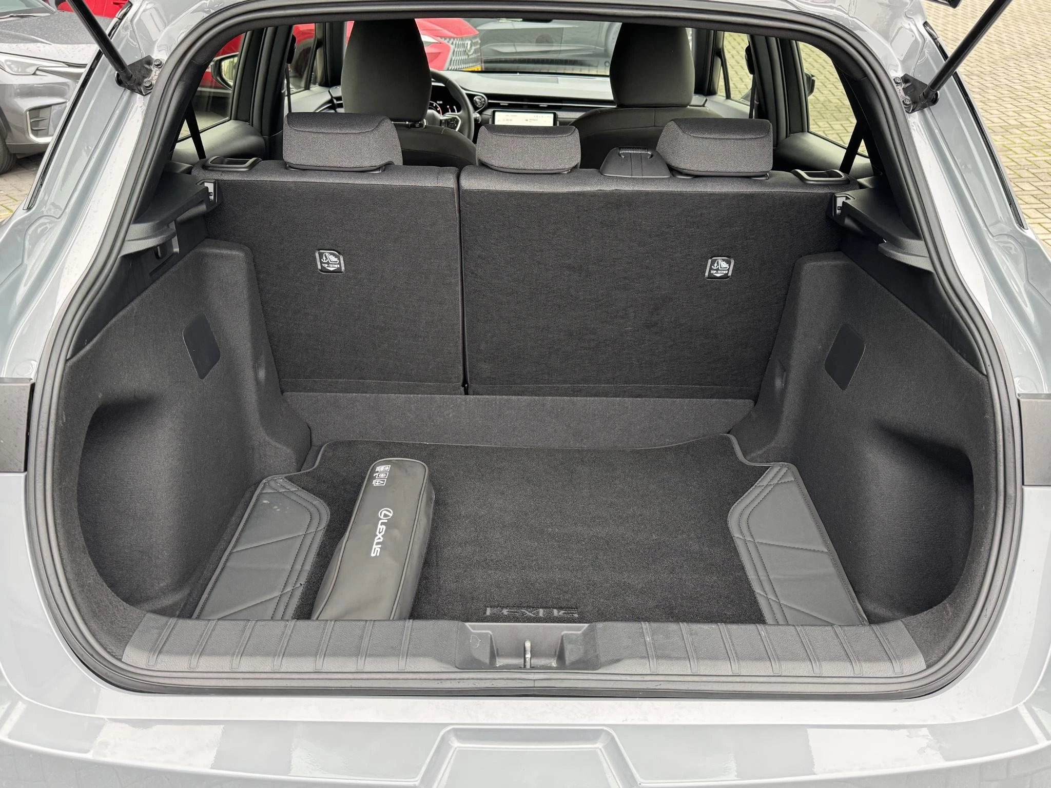 Hoofdafbeelding Lexus LBX