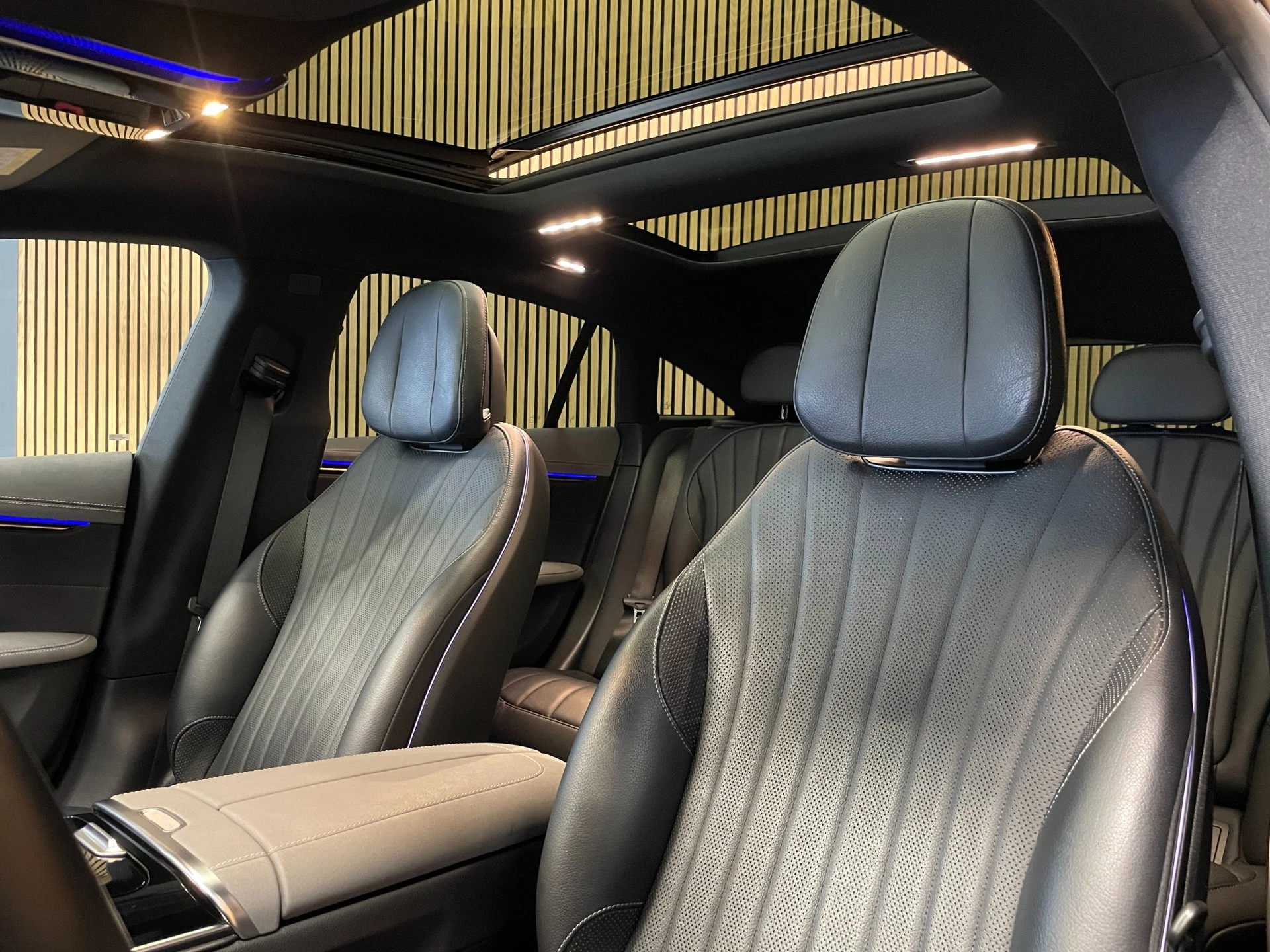 Hoofdafbeelding Mercedes-Benz EQS
