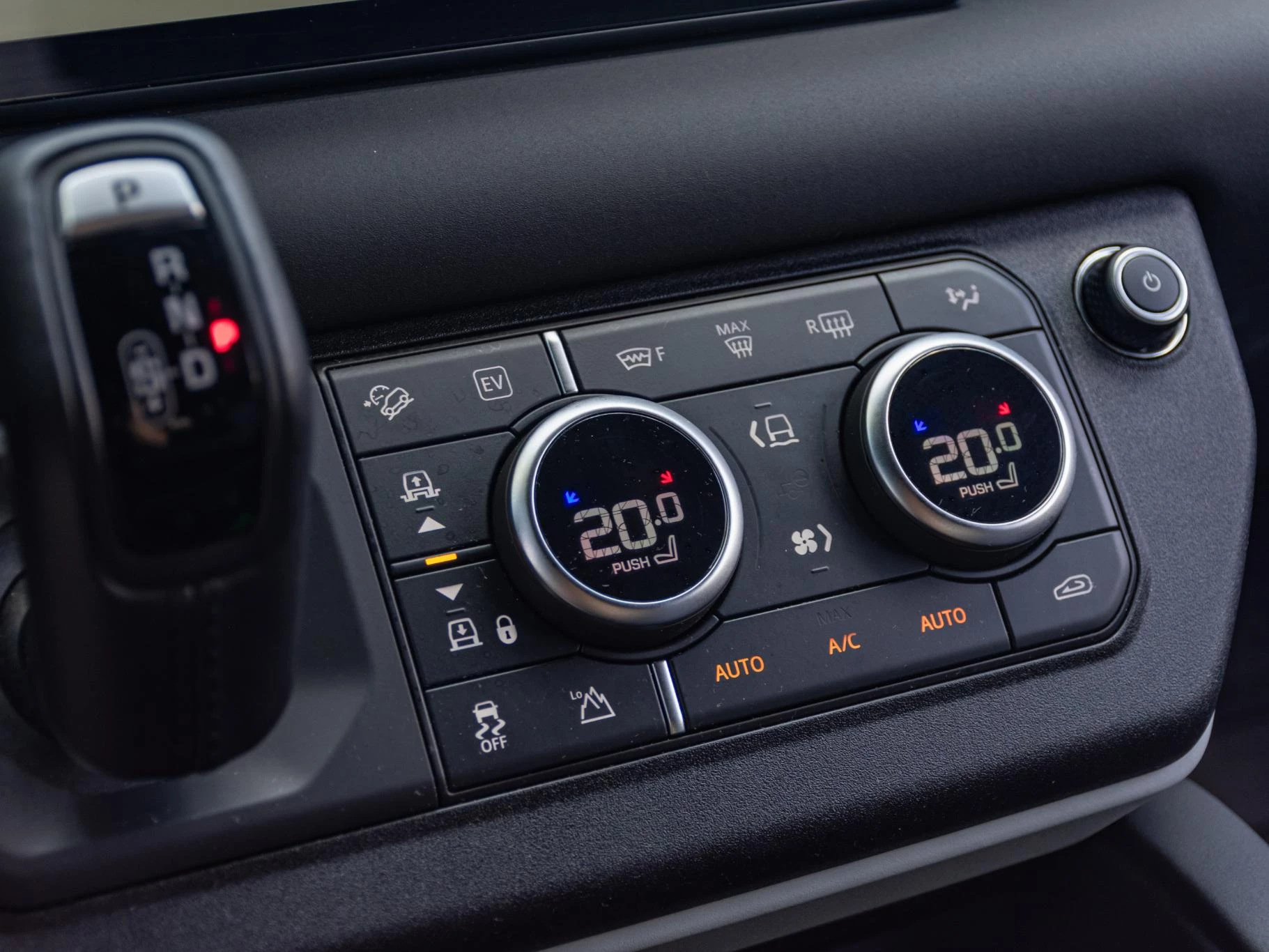 Hoofdafbeelding Land Rover Defender