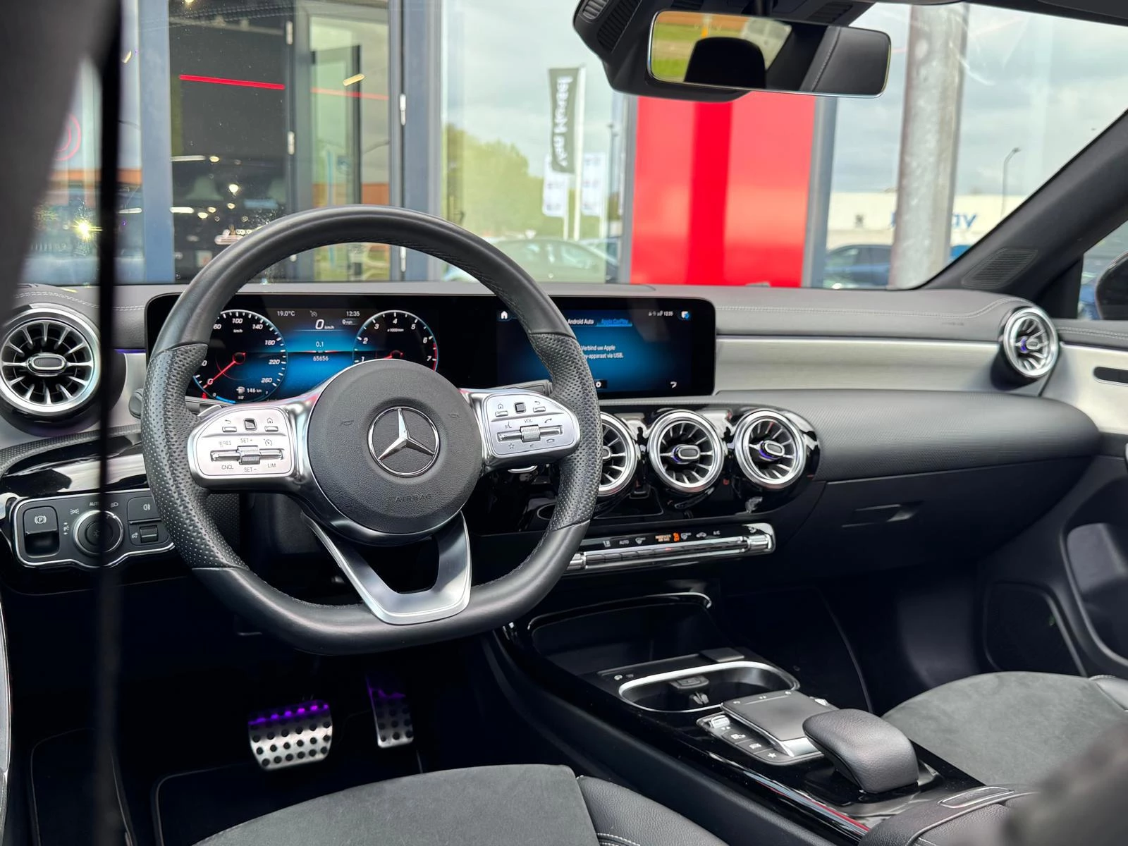 Hoofdafbeelding Mercedes-Benz CLA