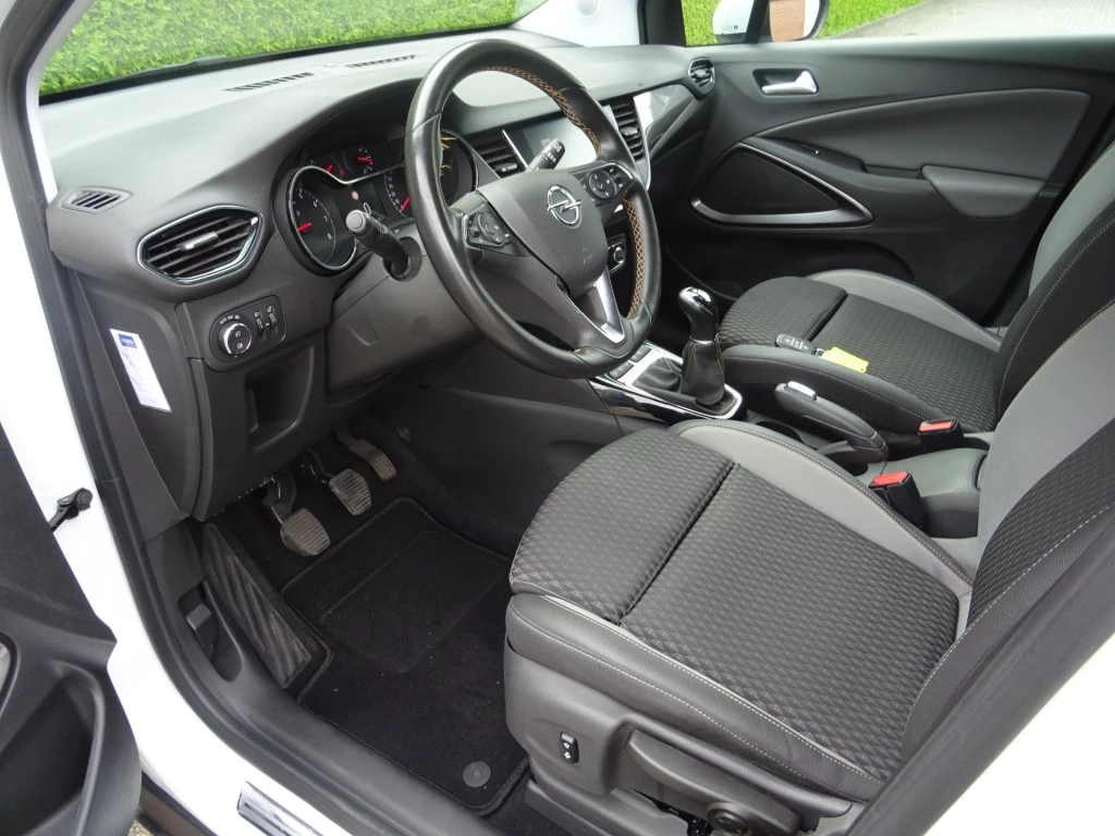 Hoofdafbeelding Opel Crossland X