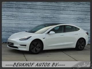 Tesla Model 3 Standard RWD Plus 325Pk Trekhaak Leer Autopilot