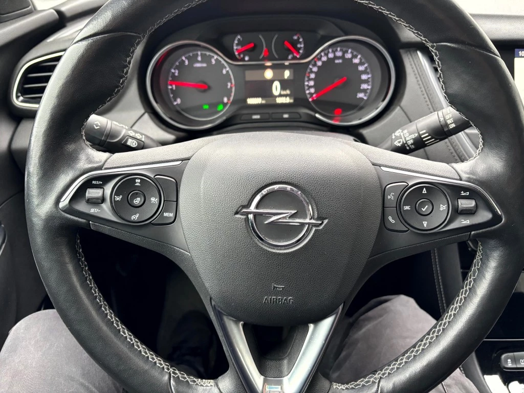 Hoofdafbeelding Opel Grandland X