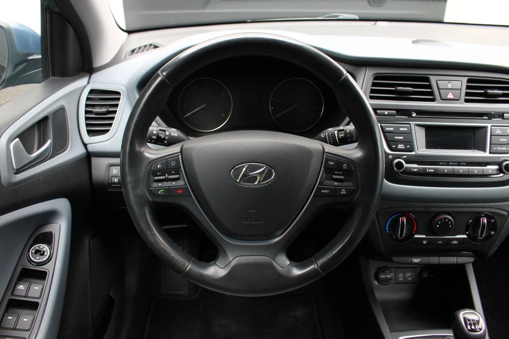 Hoofdafbeelding Hyundai i20