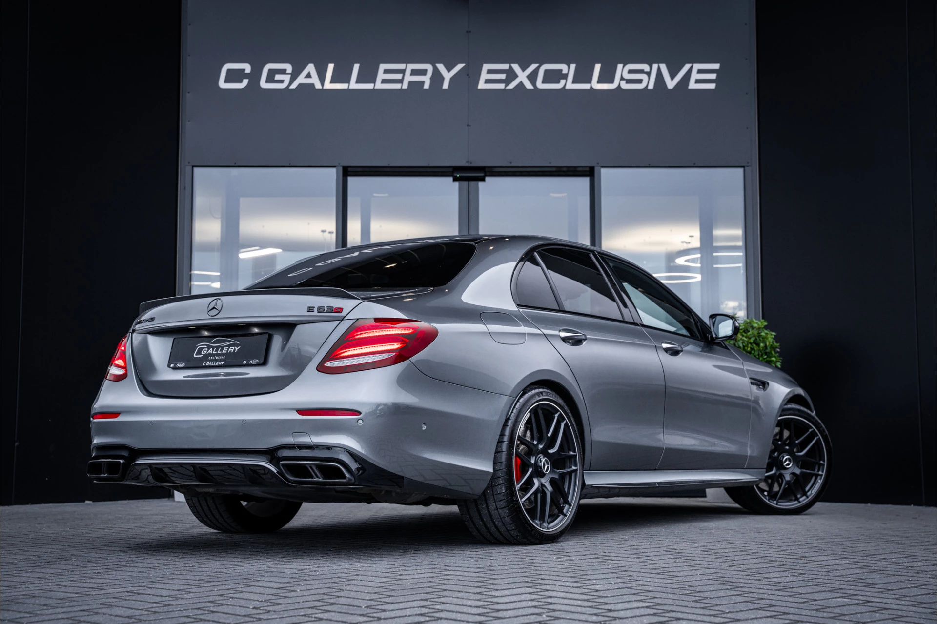 Hoofdafbeelding Mercedes-Benz E-Klasse