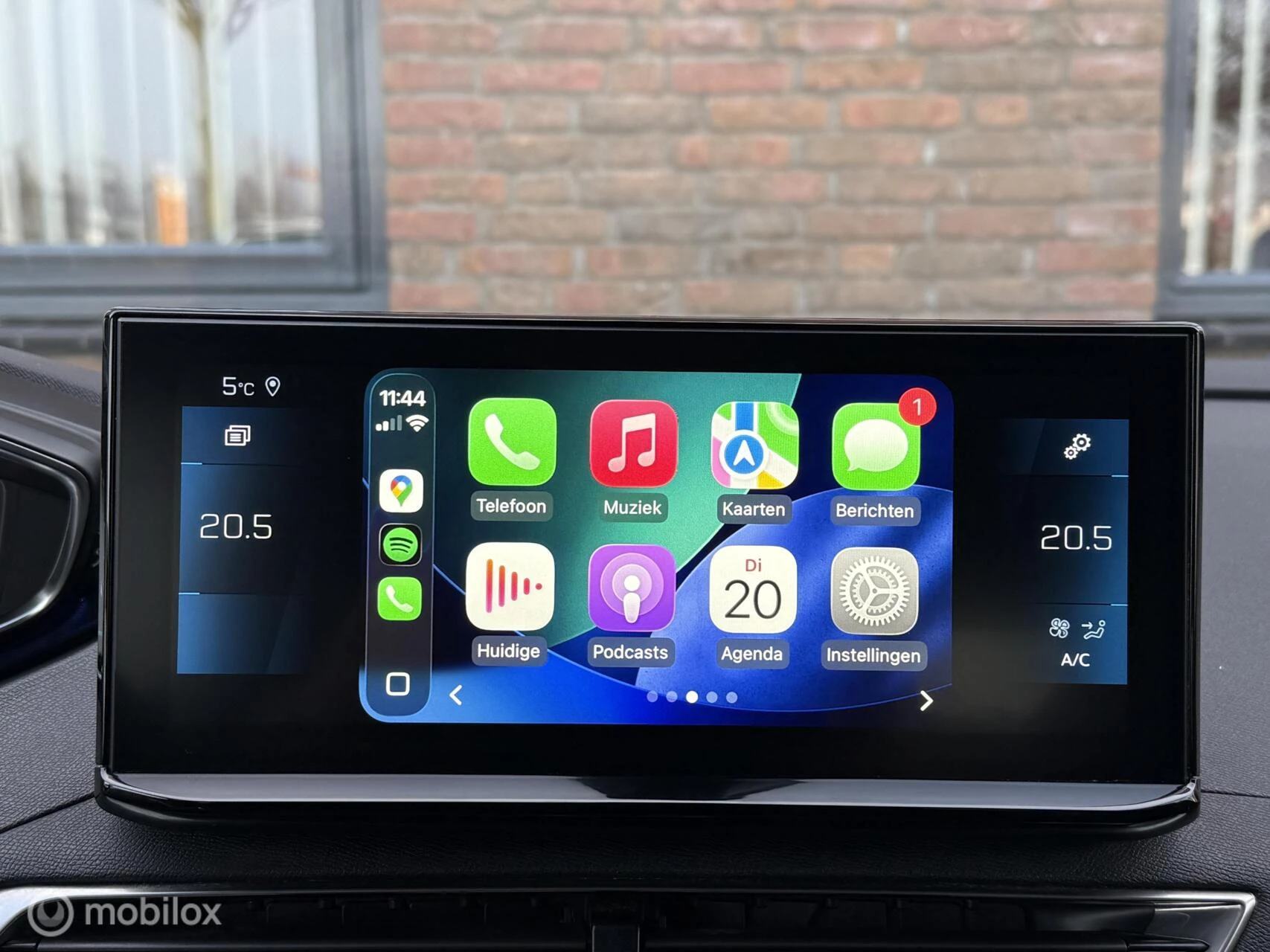 Hoofdafbeelding Peugeot 5008