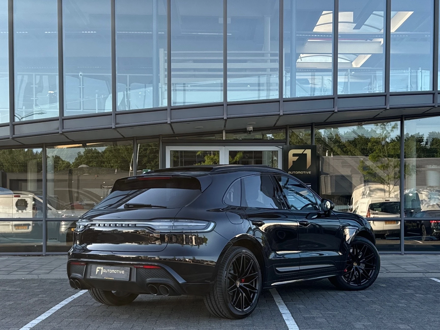 Hoofdafbeelding Porsche Macan