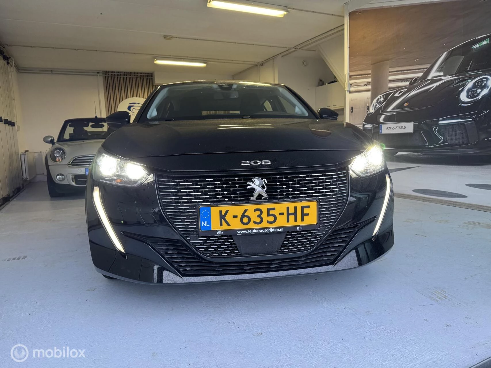 Hoofdafbeelding Peugeot e-208