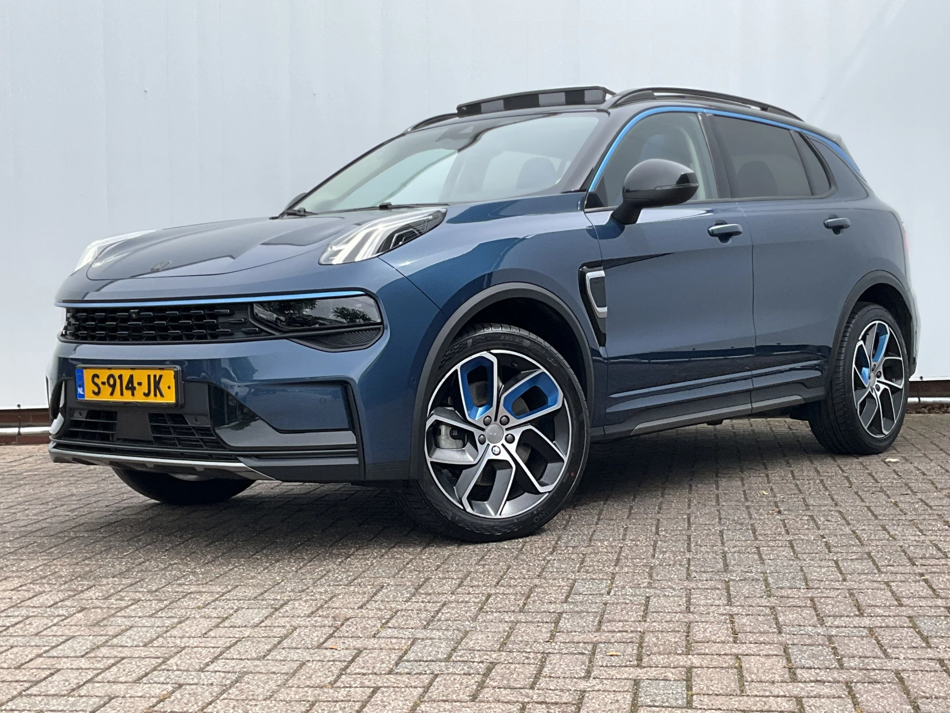 Hoofdafbeelding Lynk & Co 01