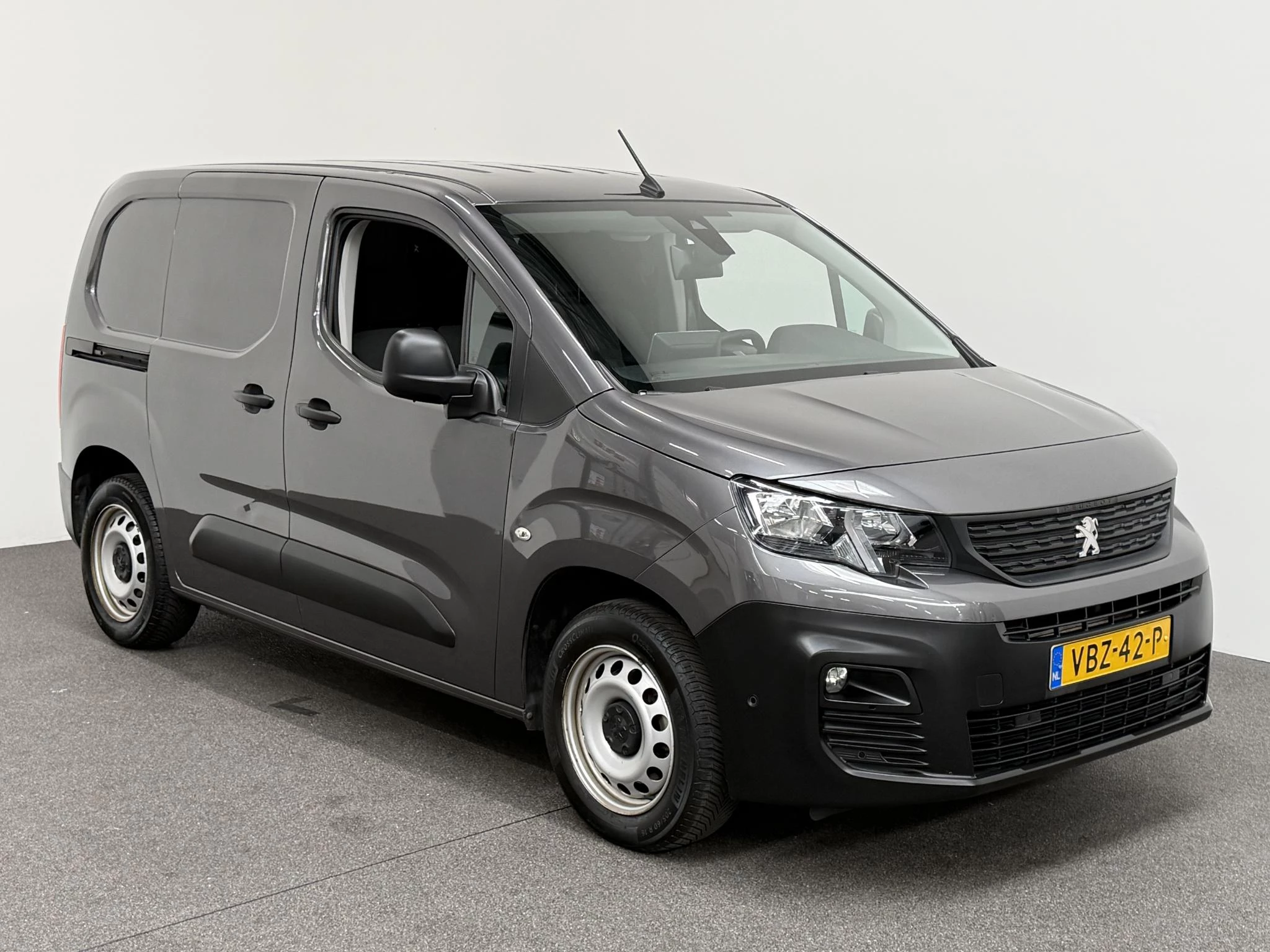 Hoofdafbeelding Peugeot Partner
