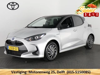 Toyota Yaris 1.5 HYBRID BI-TONE SILVERLINE AUTOMAAT CLOUD NAVI APPLE & ANDROID.CAMERA.TOYOTA GARANTIE TOT 2031 !!
