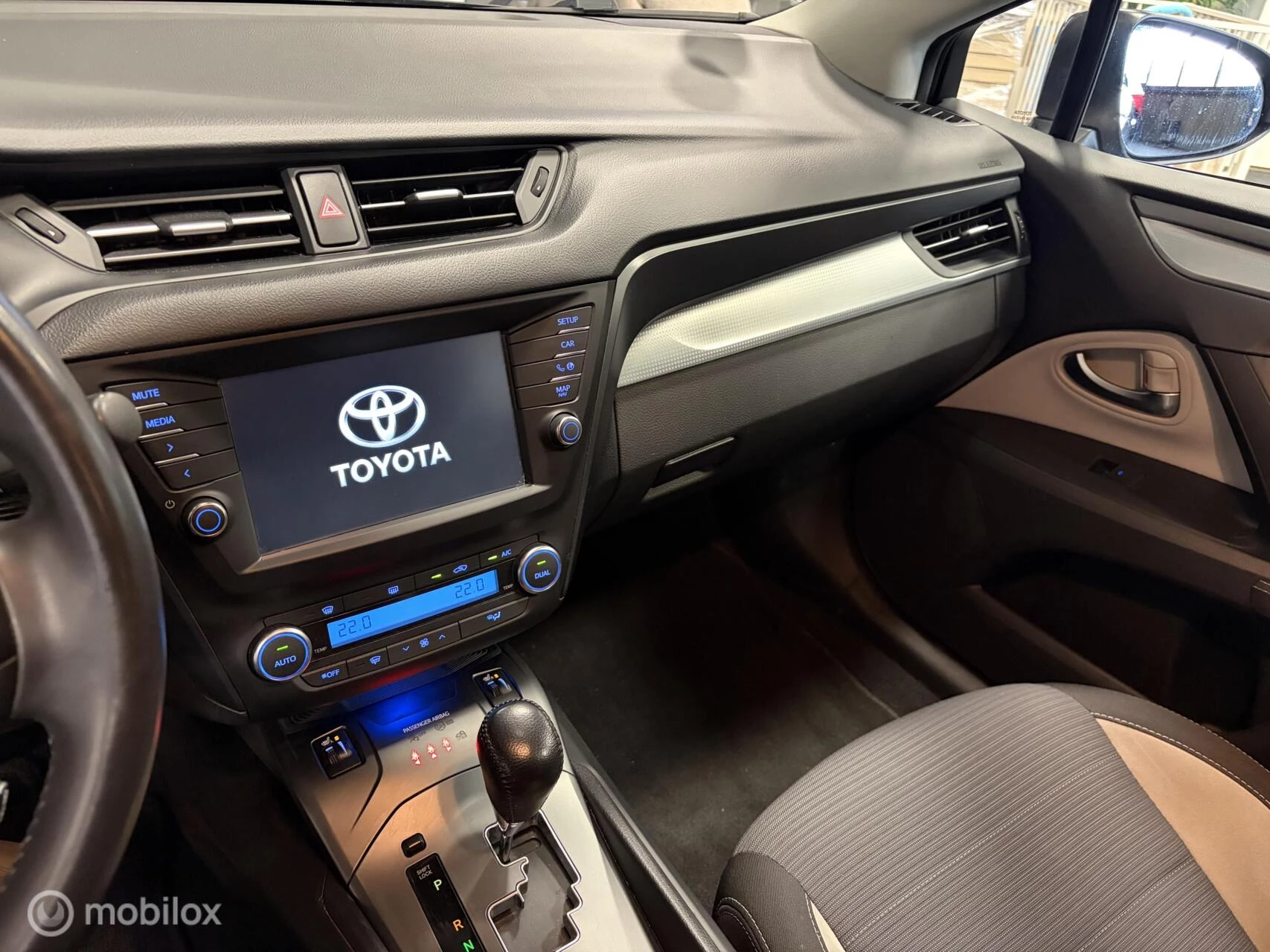 Hoofdafbeelding Toyota Avensis