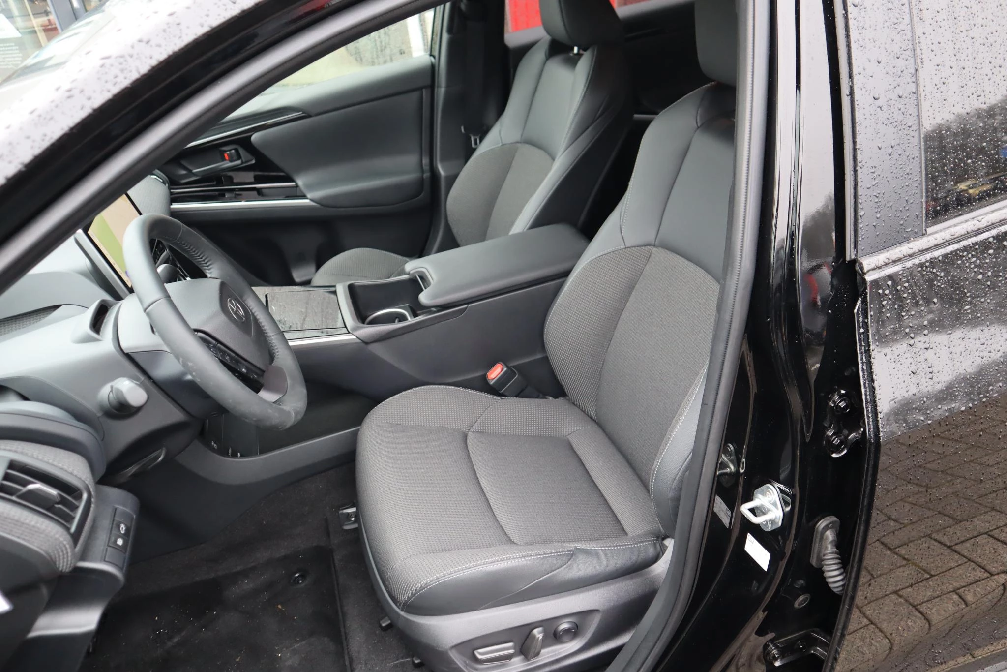 Hoofdafbeelding Toyota bZ4X