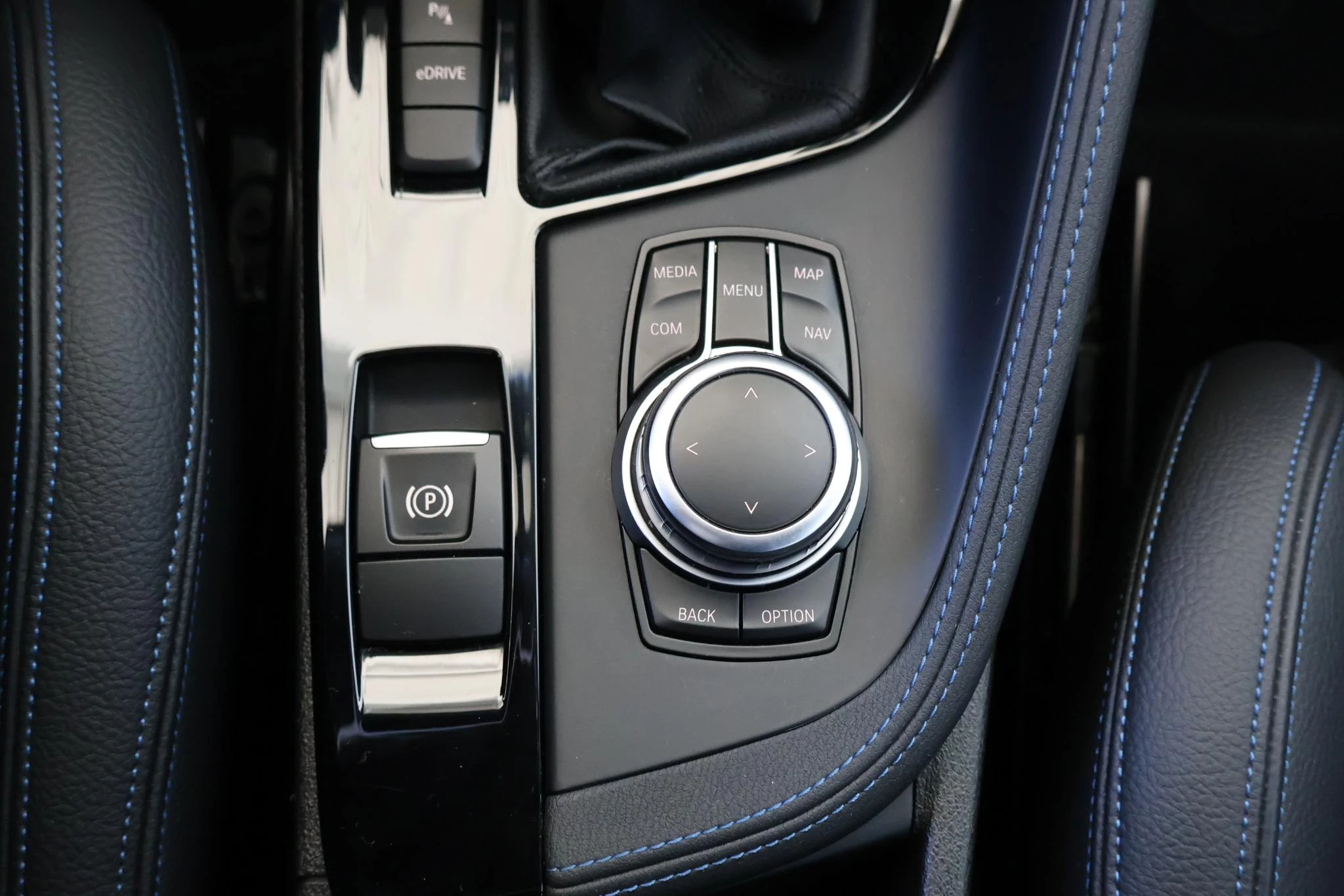 Hoofdafbeelding BMW X2