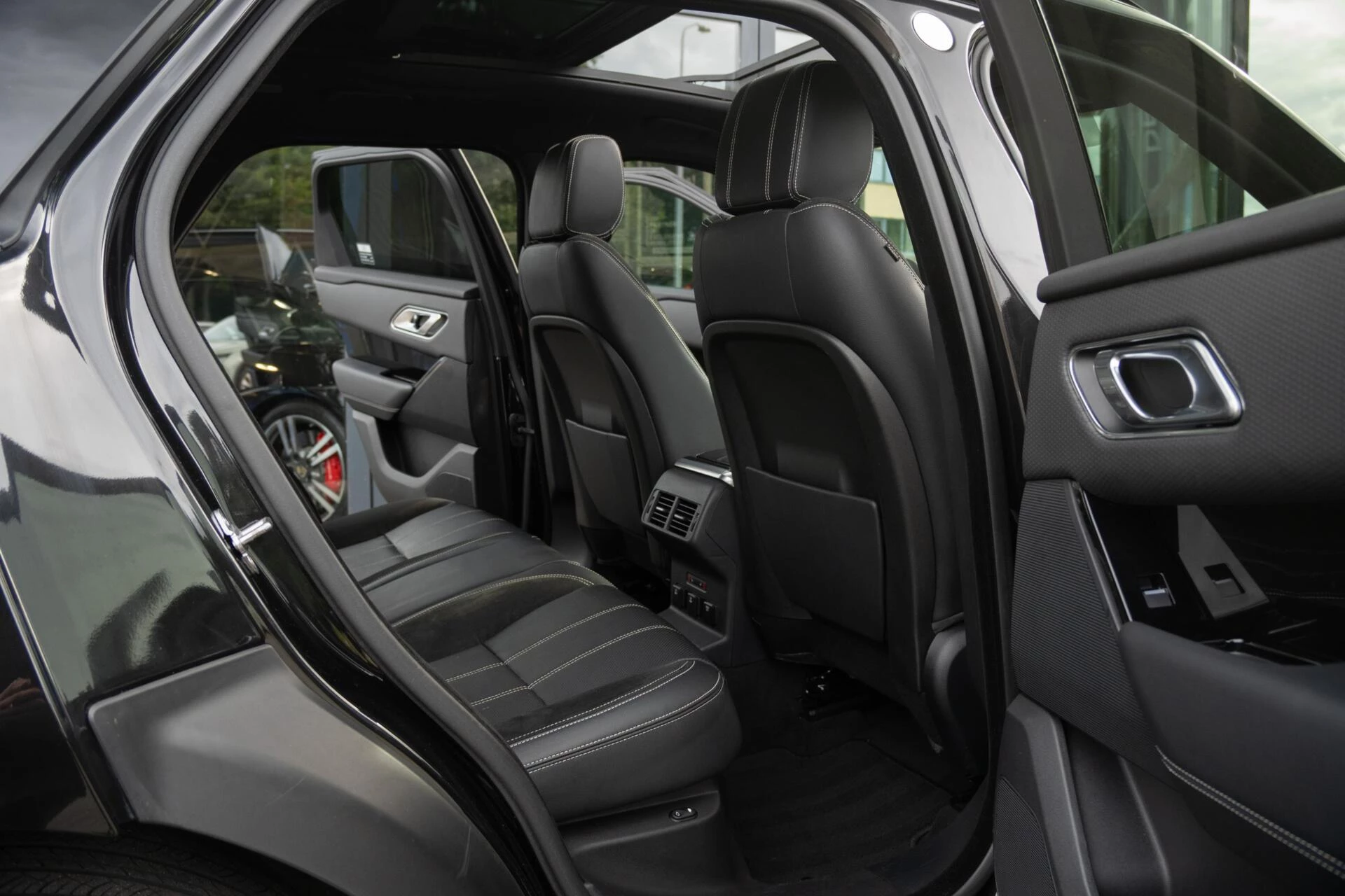 Hoofdafbeelding Land Rover Range Rover Velar