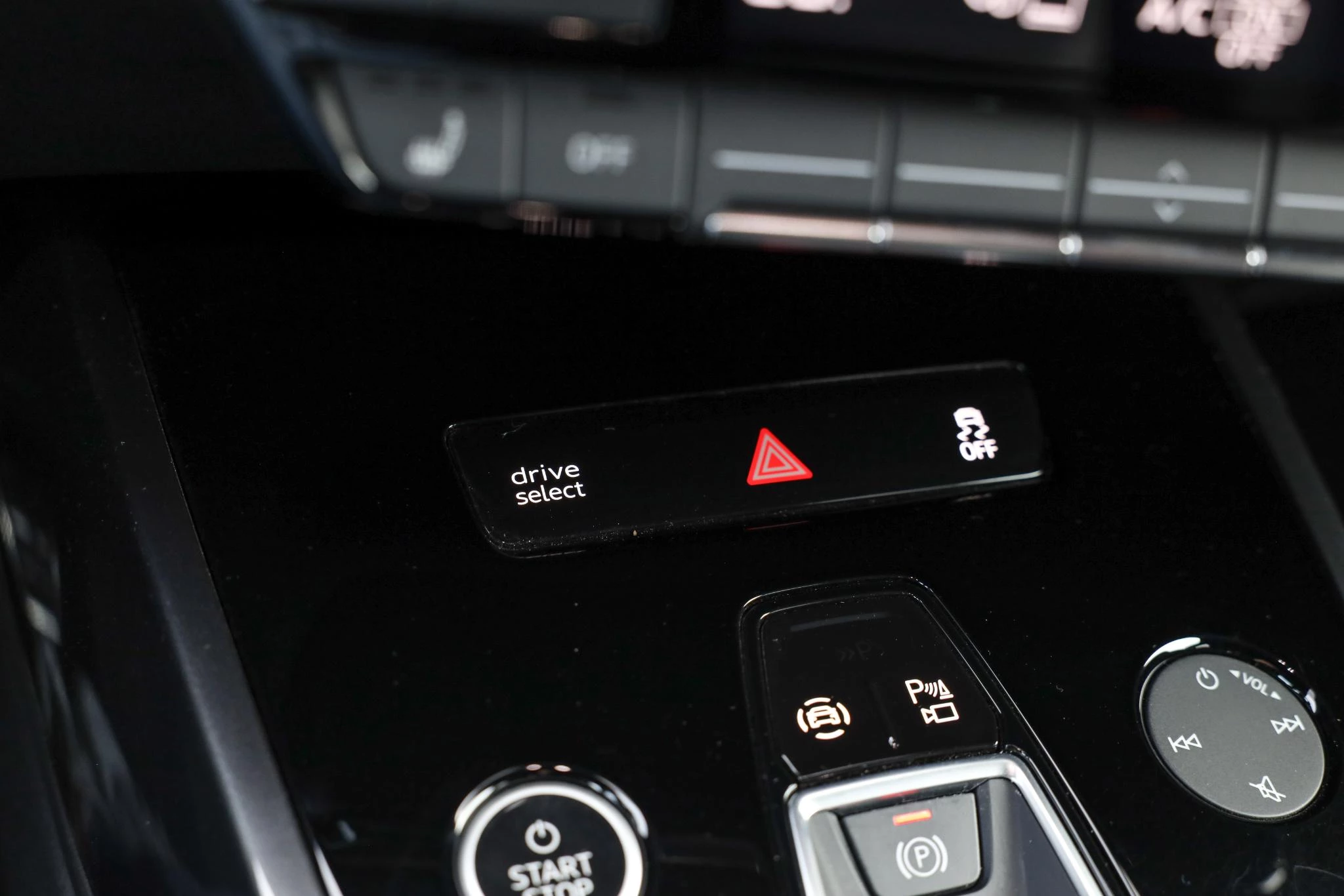 Hoofdafbeelding Audi Q4 e-tron